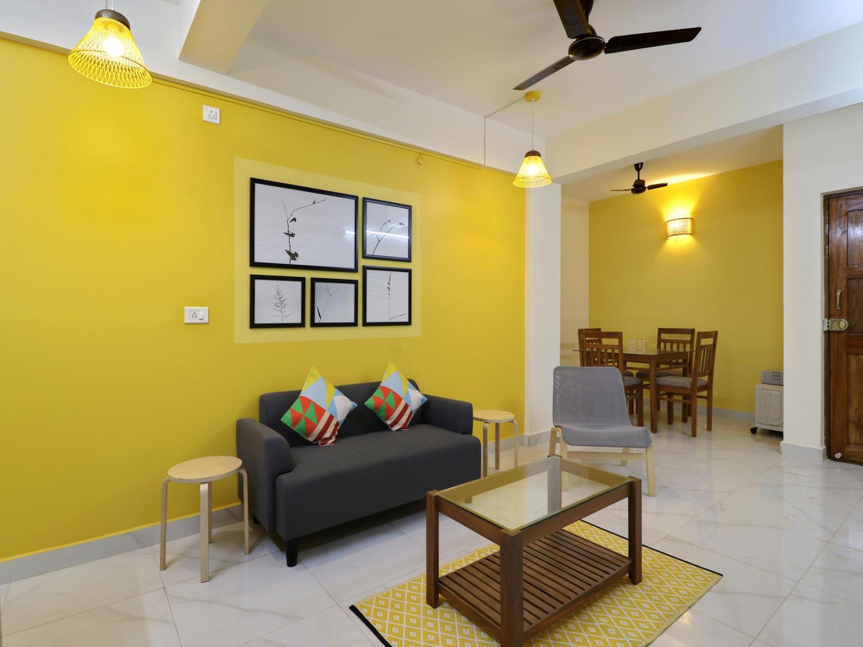 Luxury 2BHK Apartment near Calangute Baga beach with Pool