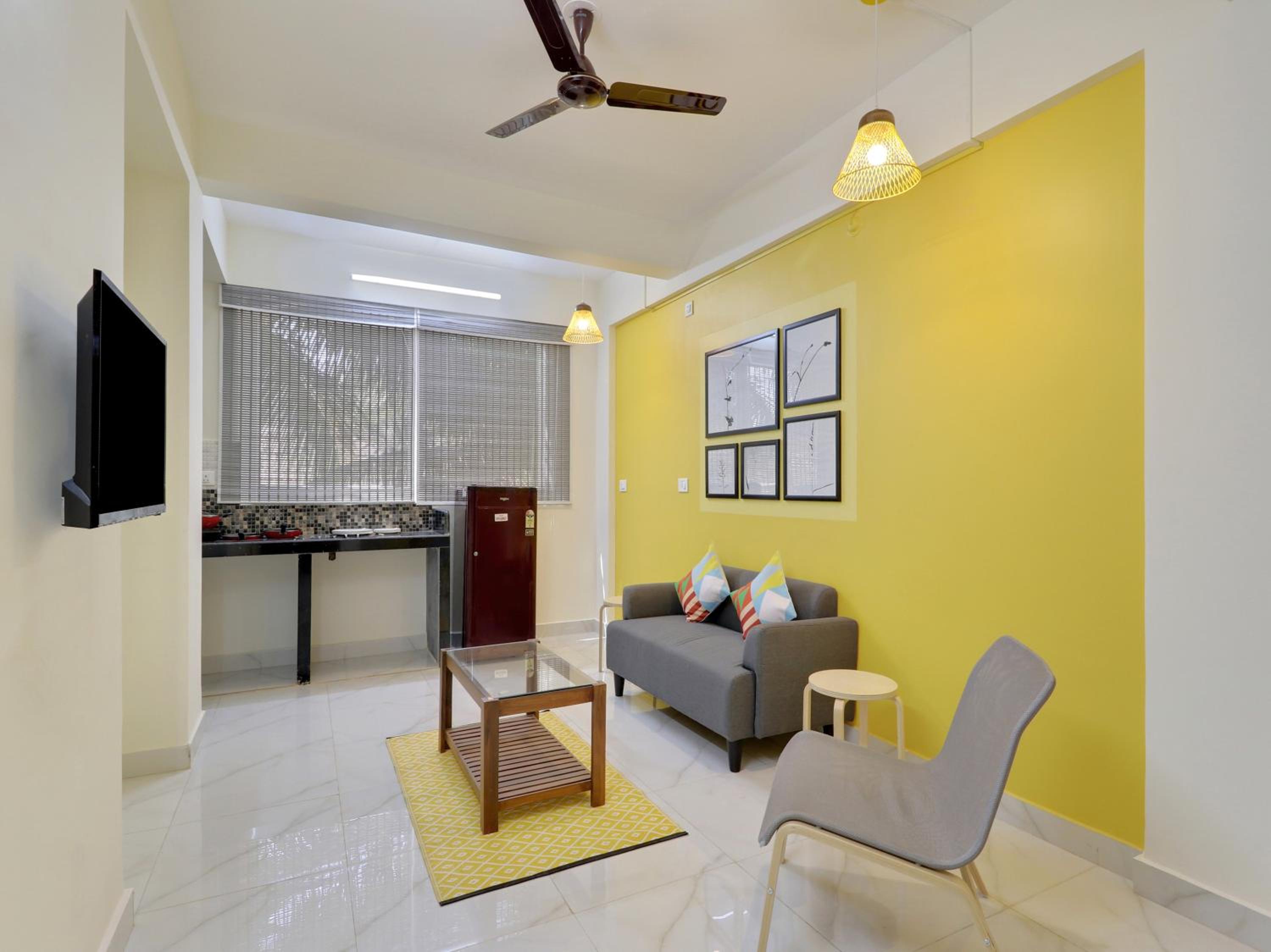 Luxury 2BHK Apartment near Calangute Baga beach with Pool