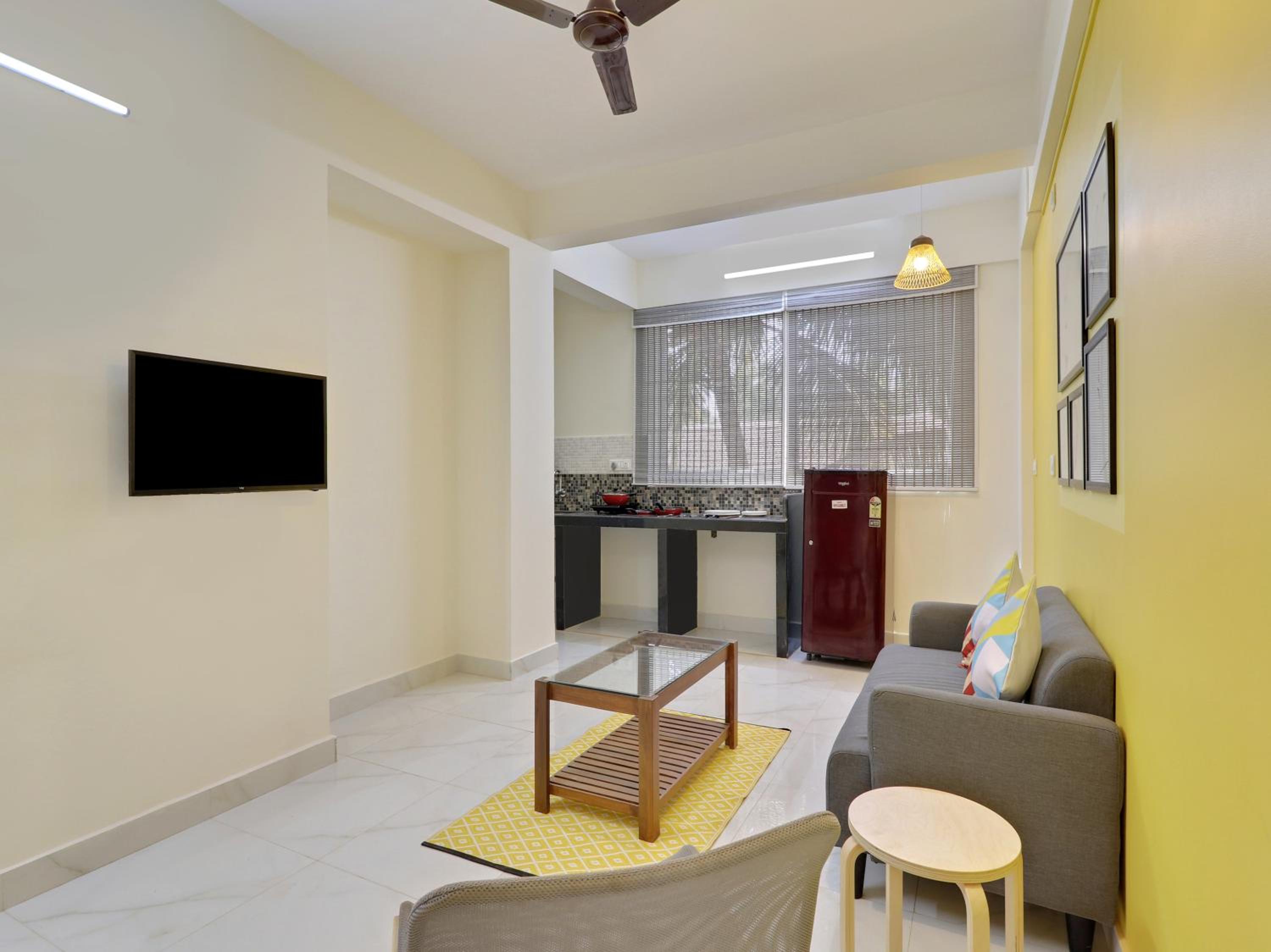 Luxury 2BHK Apartment near Calangute Baga beach with Pool
