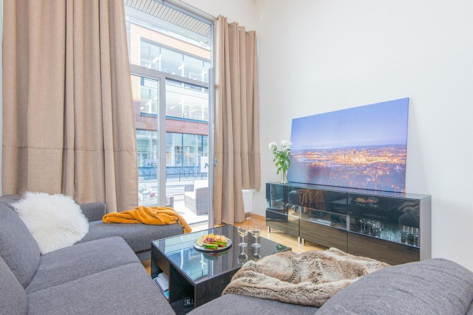 Super central - Unique studio apartment - 4 people view 5