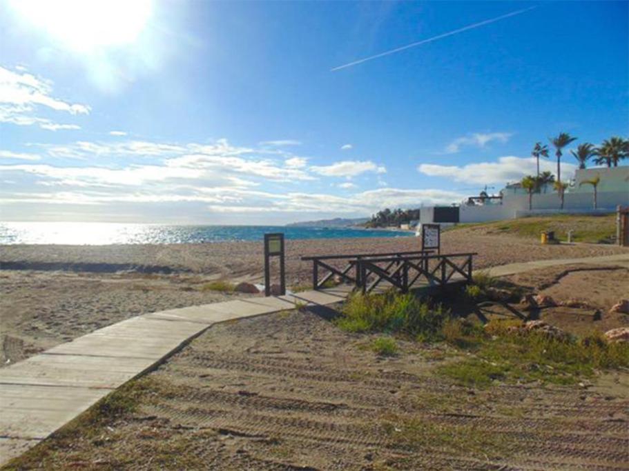 Luxurious Apartment 2 Bedroom 2 Bathroom Near Beach