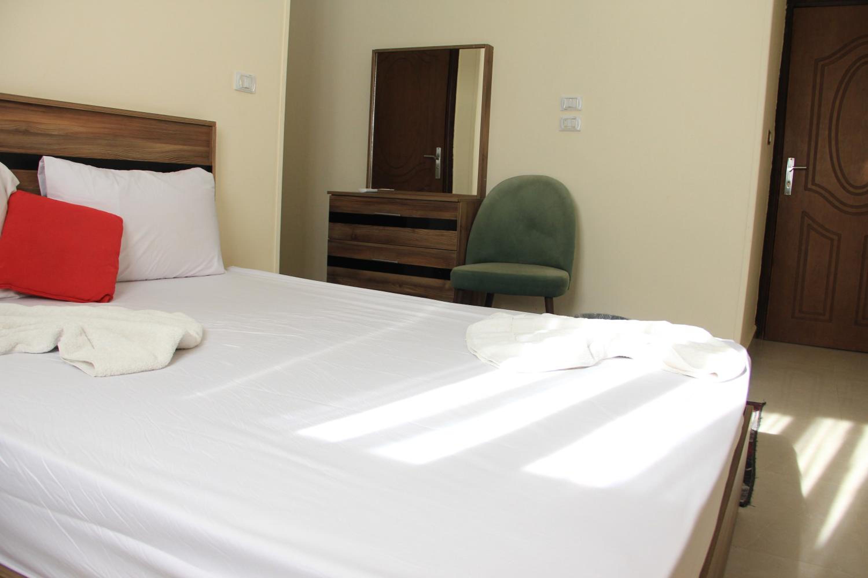 Gardenia Inn Hotel