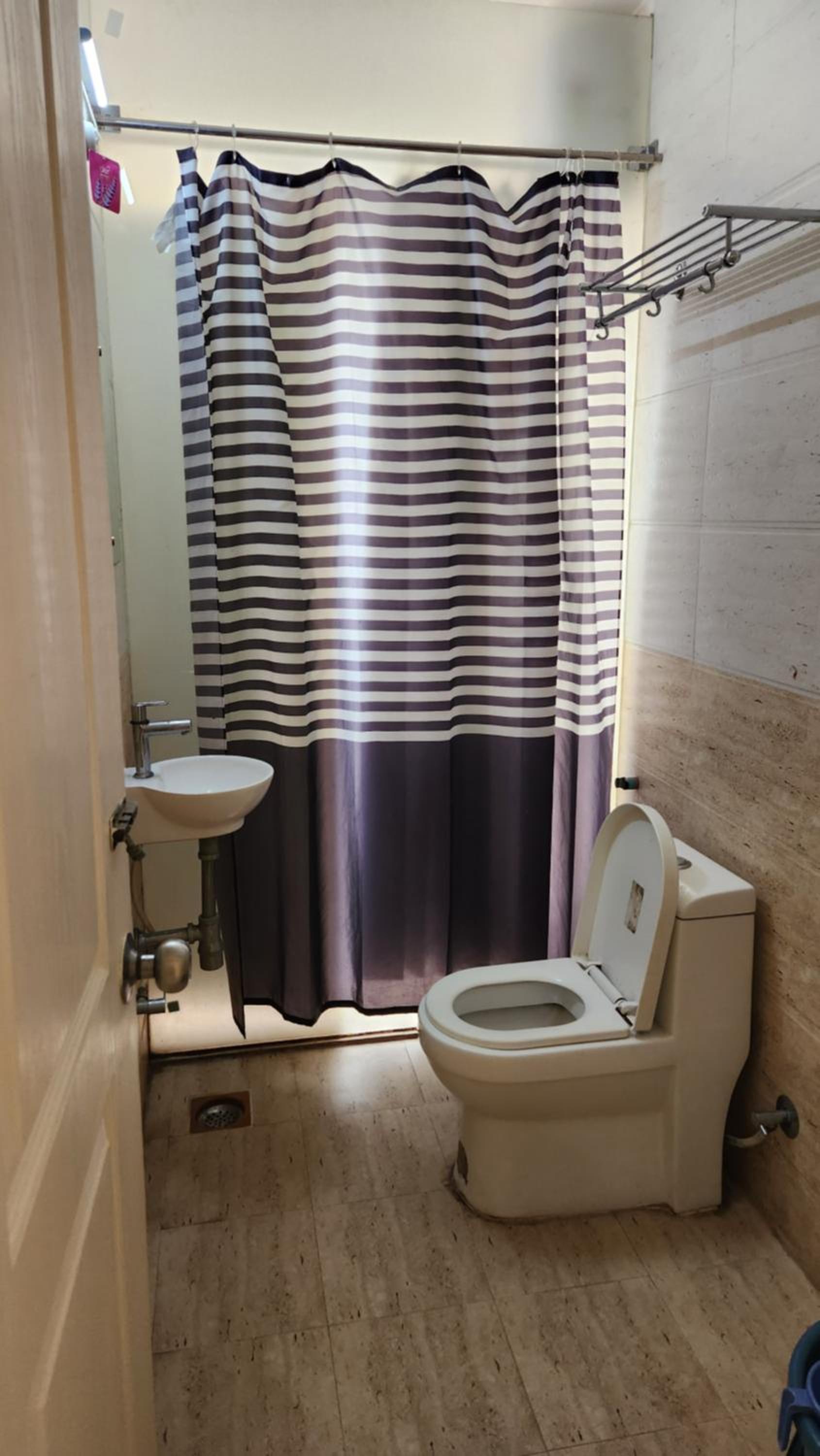 Luxury 2BHK Apartment near Calangute Baga beach with Pool