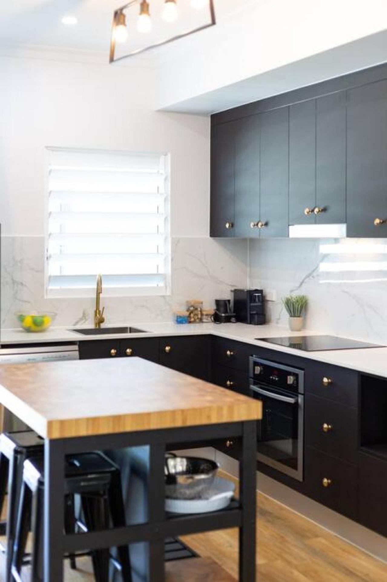 Industrial Luxe Villa - Boutique 1 bedroom luxury Villa