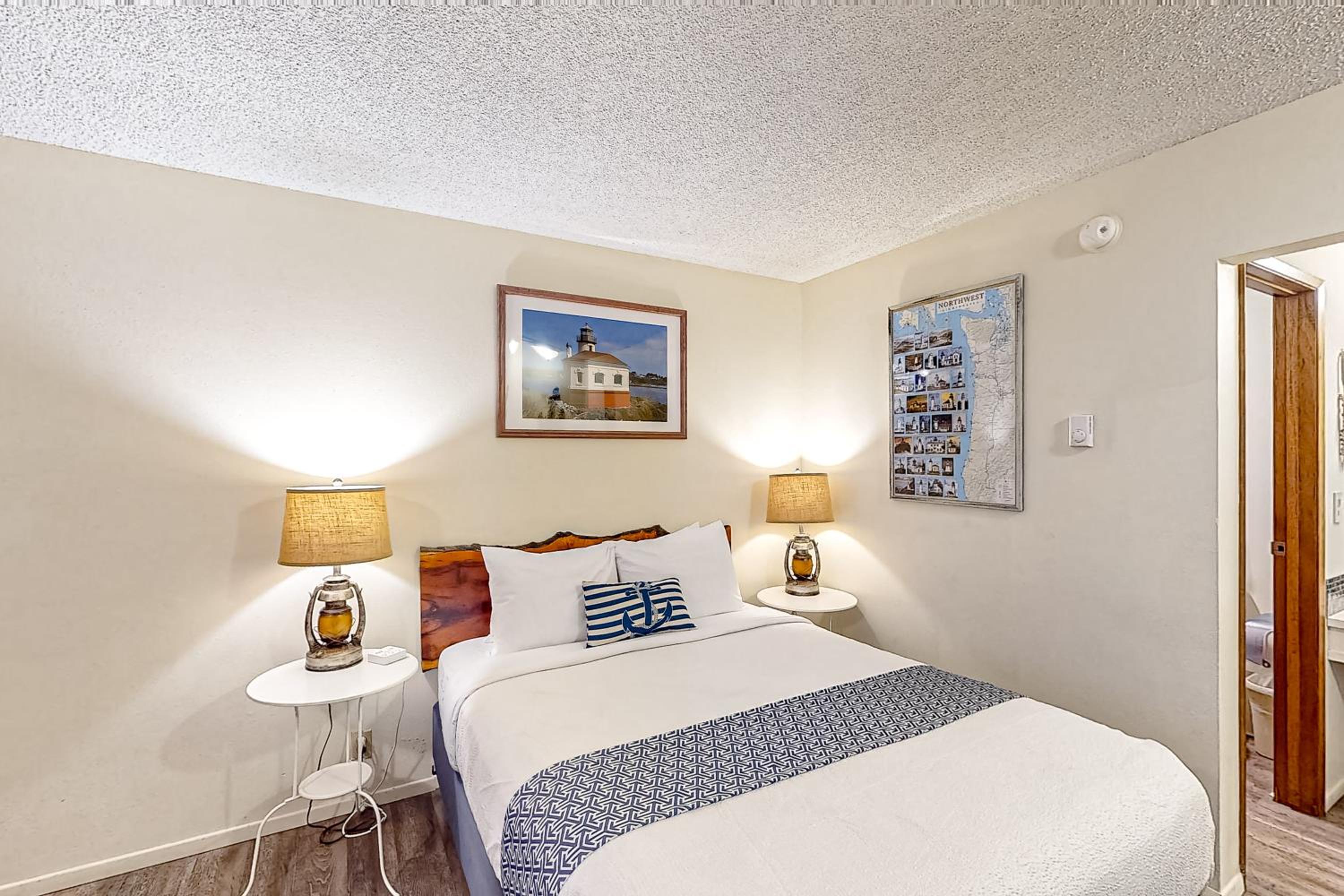 Lamplighter Inn