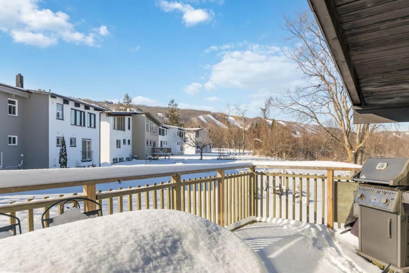 Semi Detached Mountain View Chalet