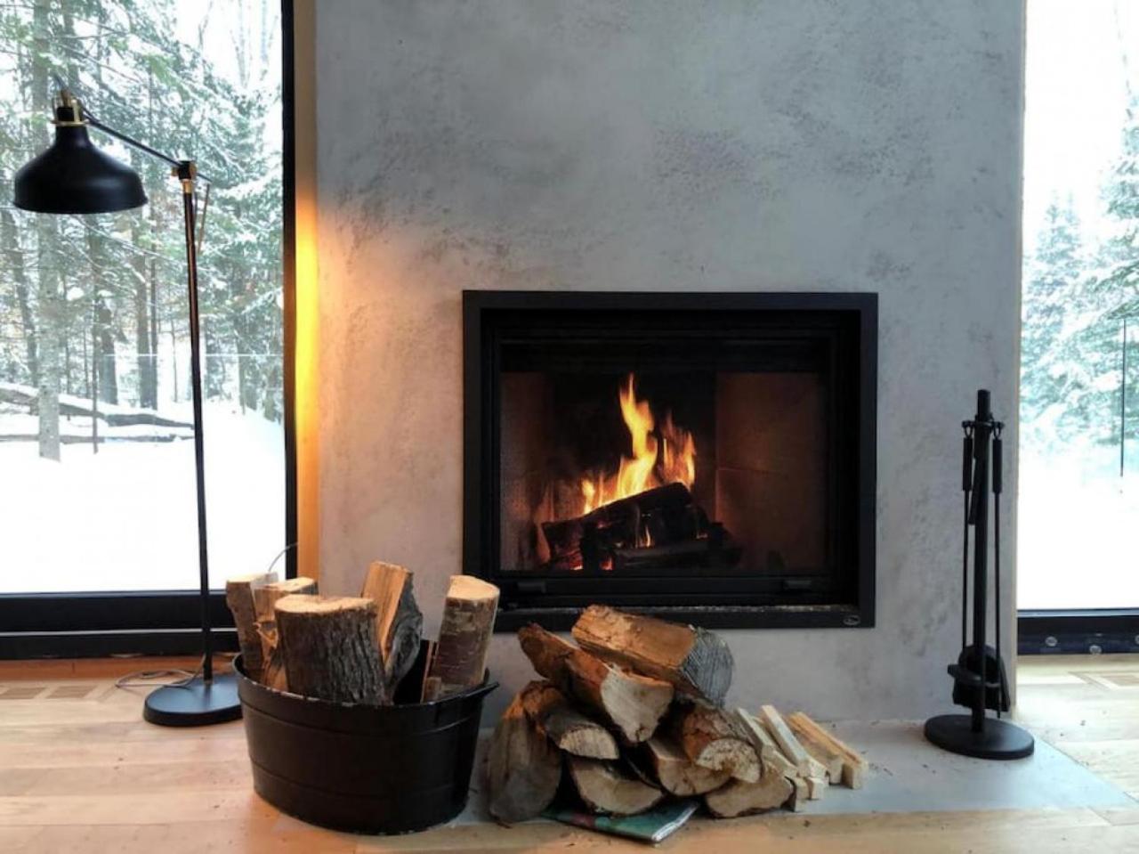 1 Impasse du Cardinal - Lac Superior Chalet w Spa Sauna & Games Room