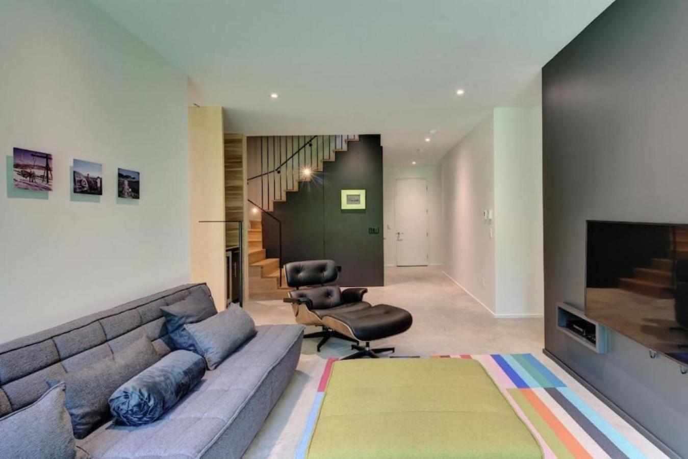 1 Impasse du Cardinal - Lac Superior Chalet w Spa Sauna & Games Room
