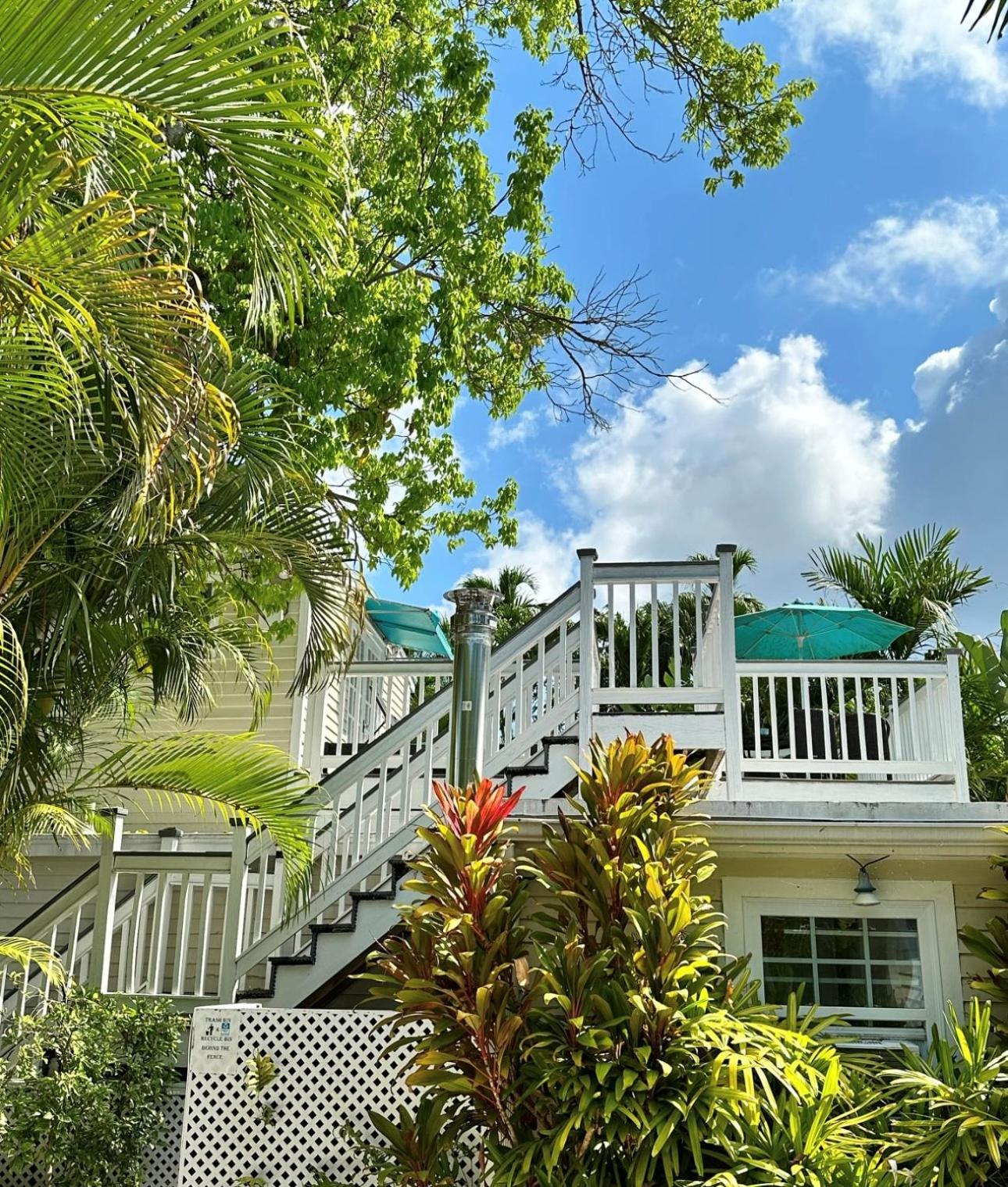 Westwinds Inn