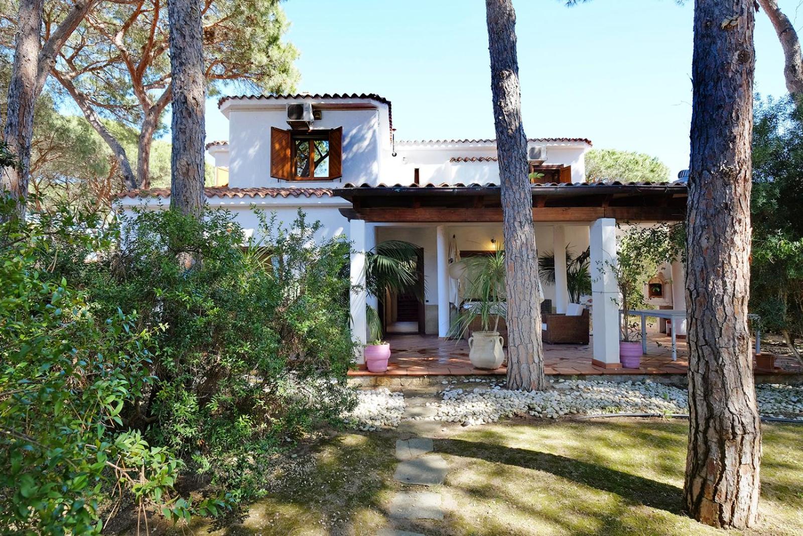 Sardinian Pearl Villa view 4