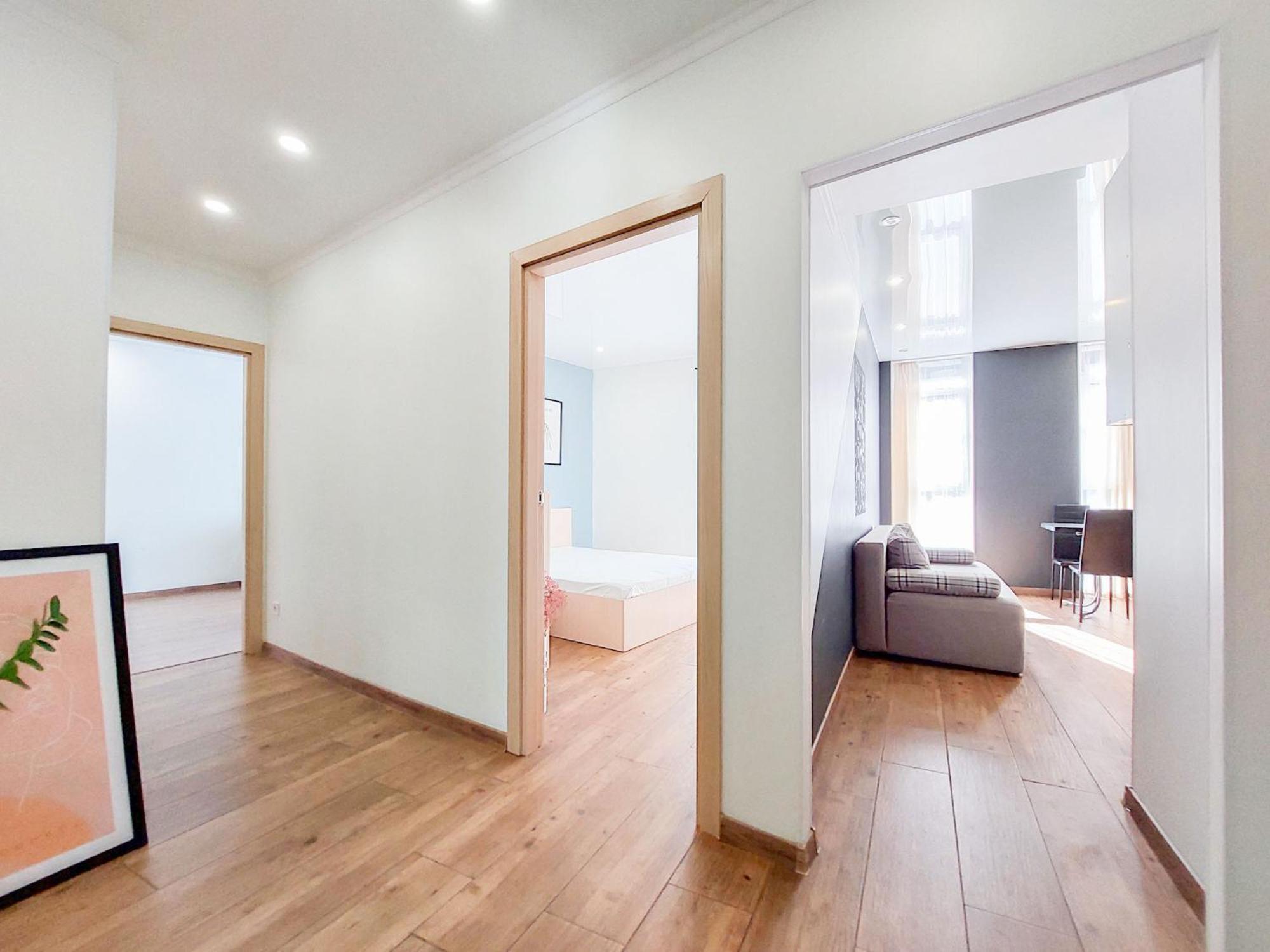 Monro Apartment view 3