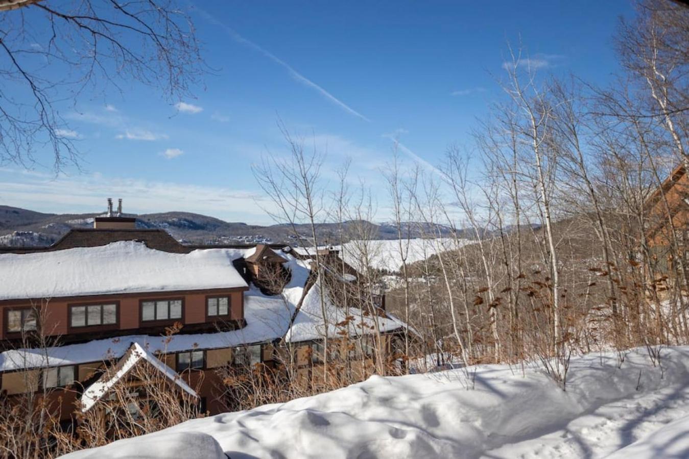 124 Algonquin - Ski In Out Tremblant Mountainside Chalet
