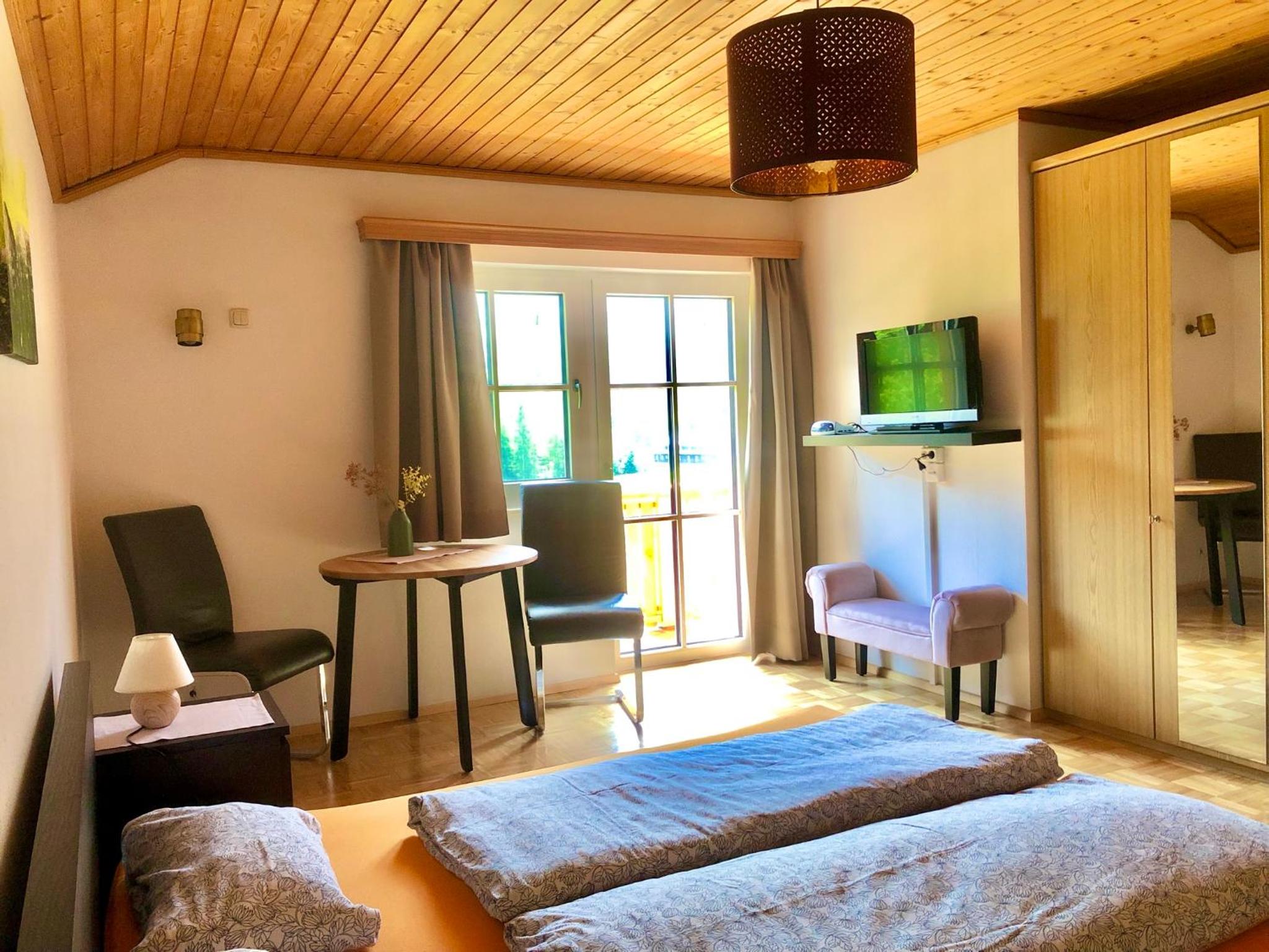 Egglmeiers Doppelzimmer