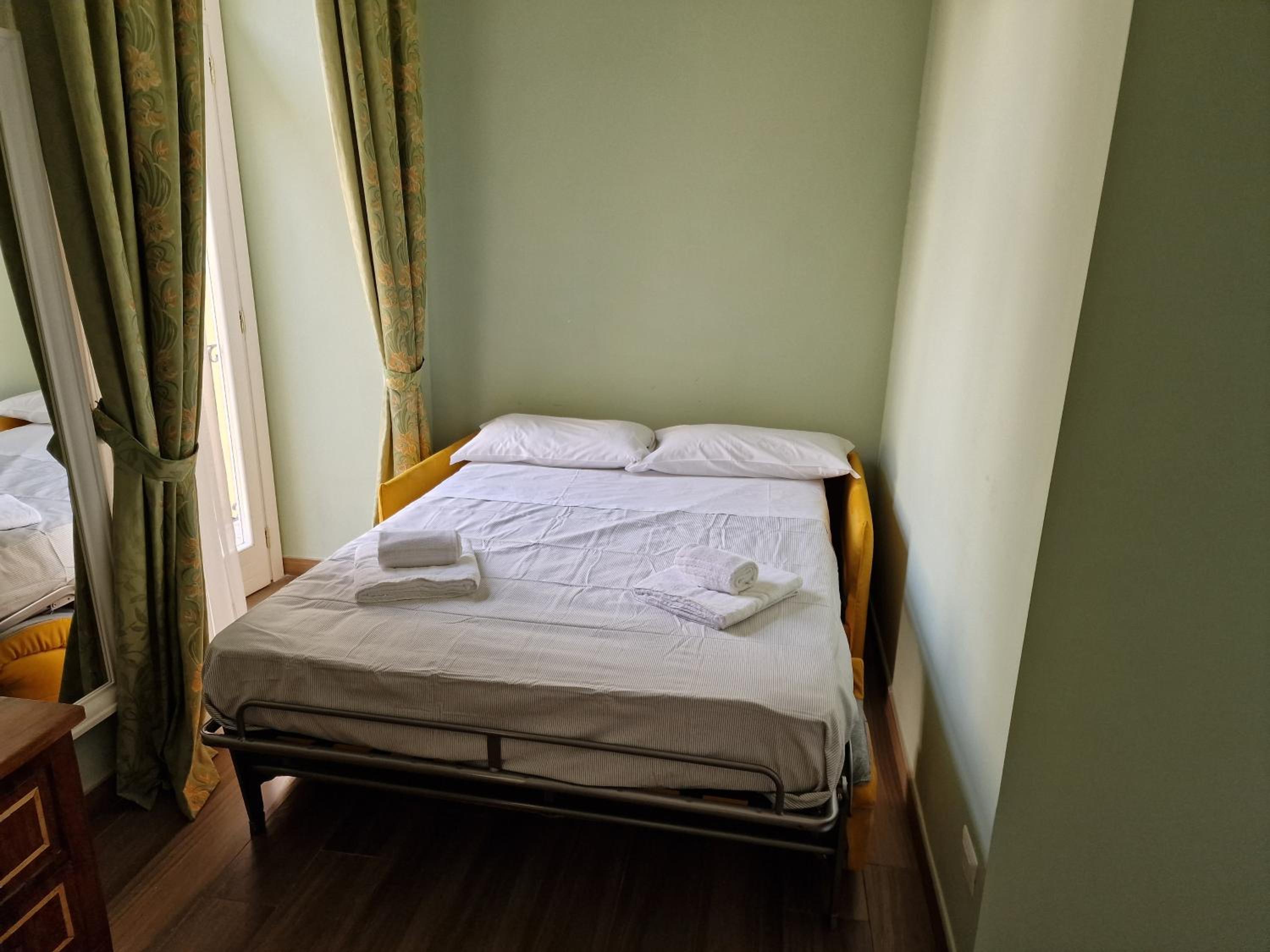 Palazzo del Principe San Severo 3 bedrooms & Terrace!
