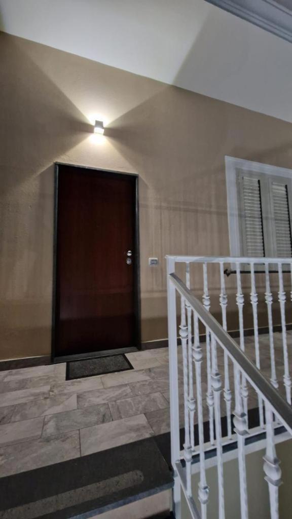 Villa Rose Apartments
