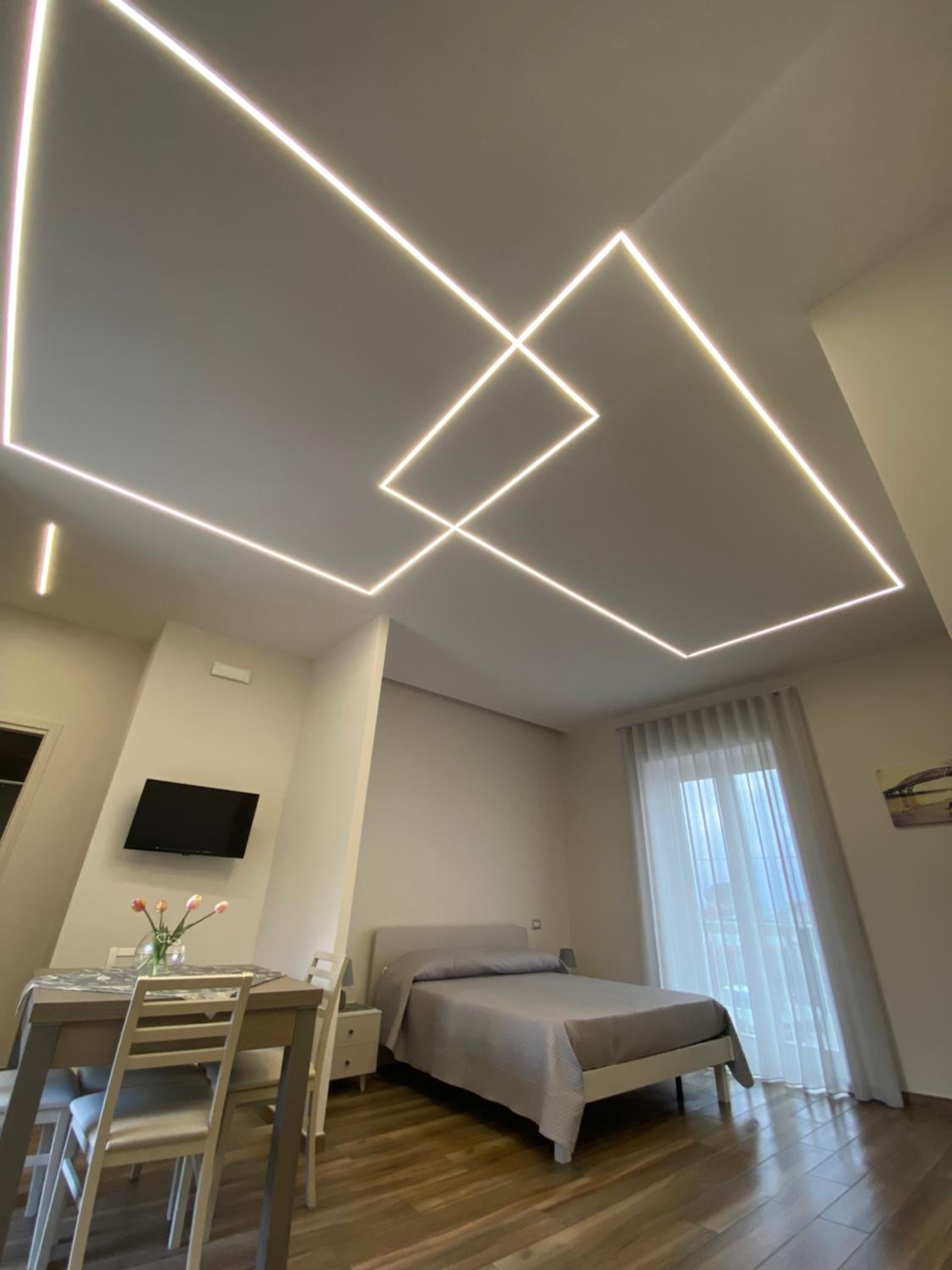 Villa Rose Apartments