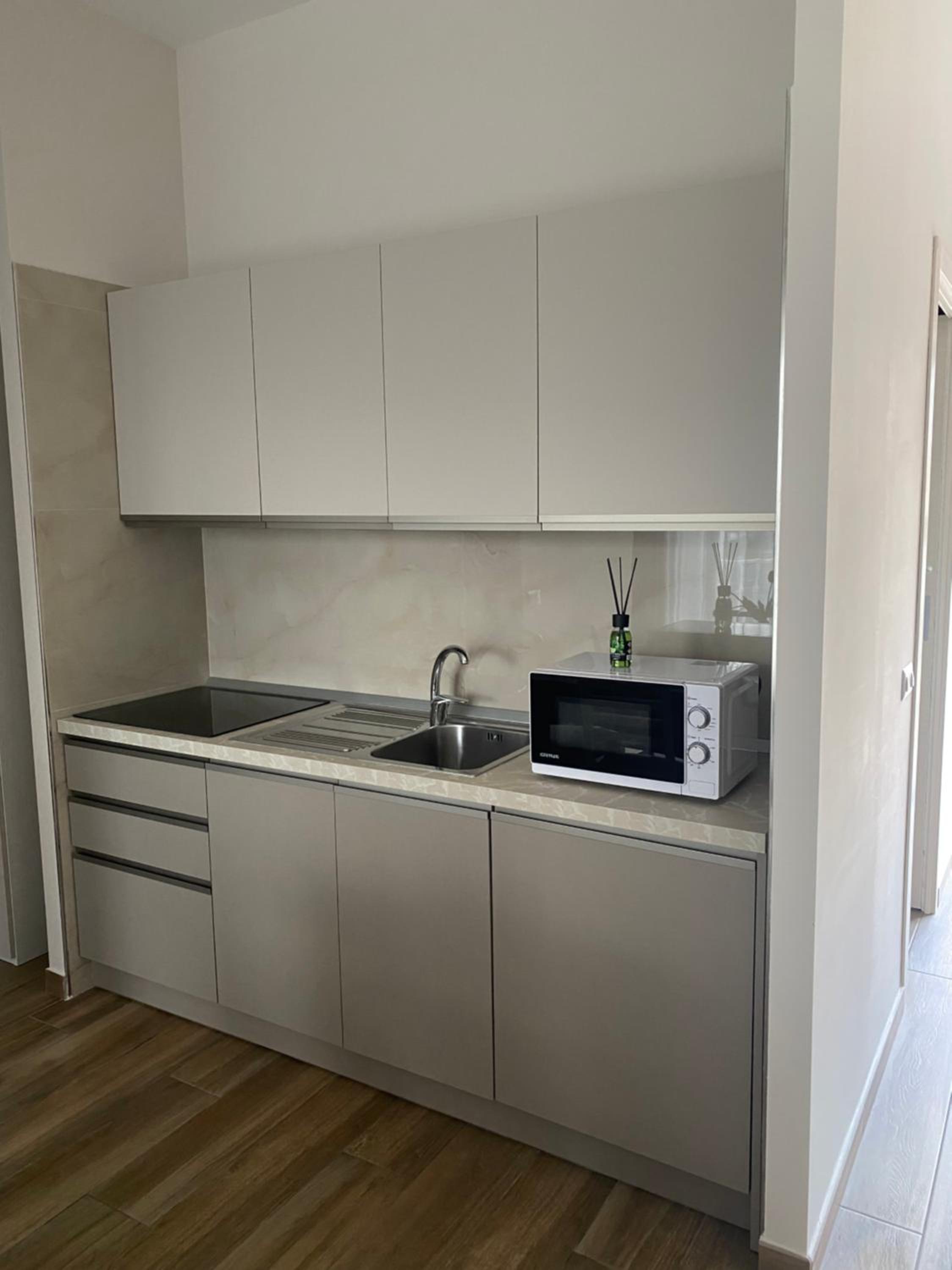 Villa Rose Apartments