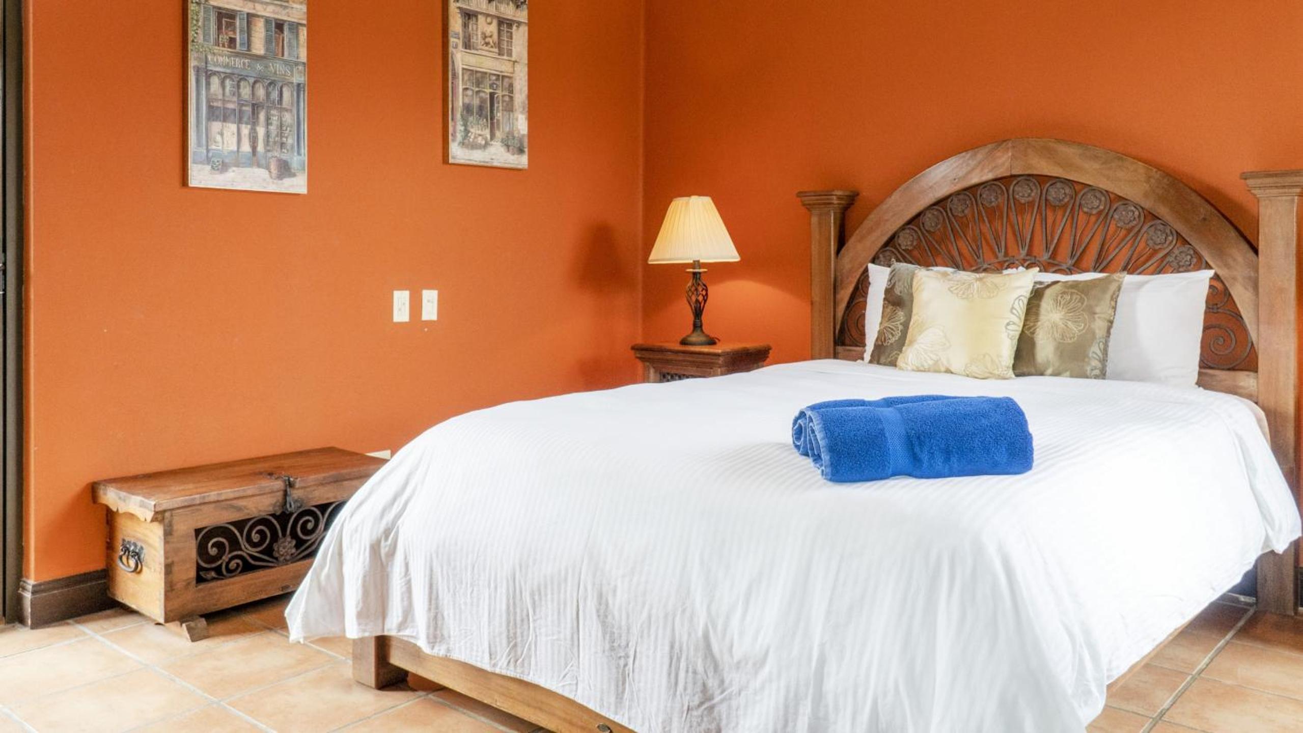 Luxury 3BR Condo with Partial Ocean View - Bougainvillea - Reserva Conchal