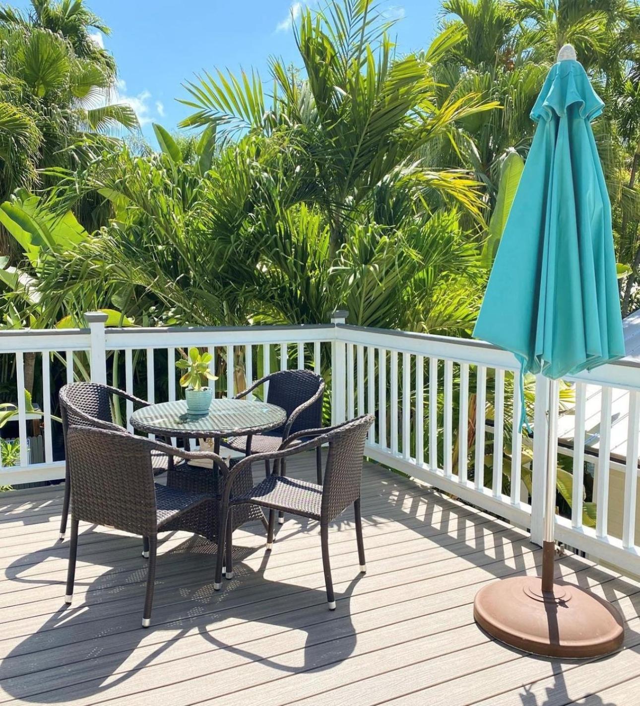 Westwinds Inn