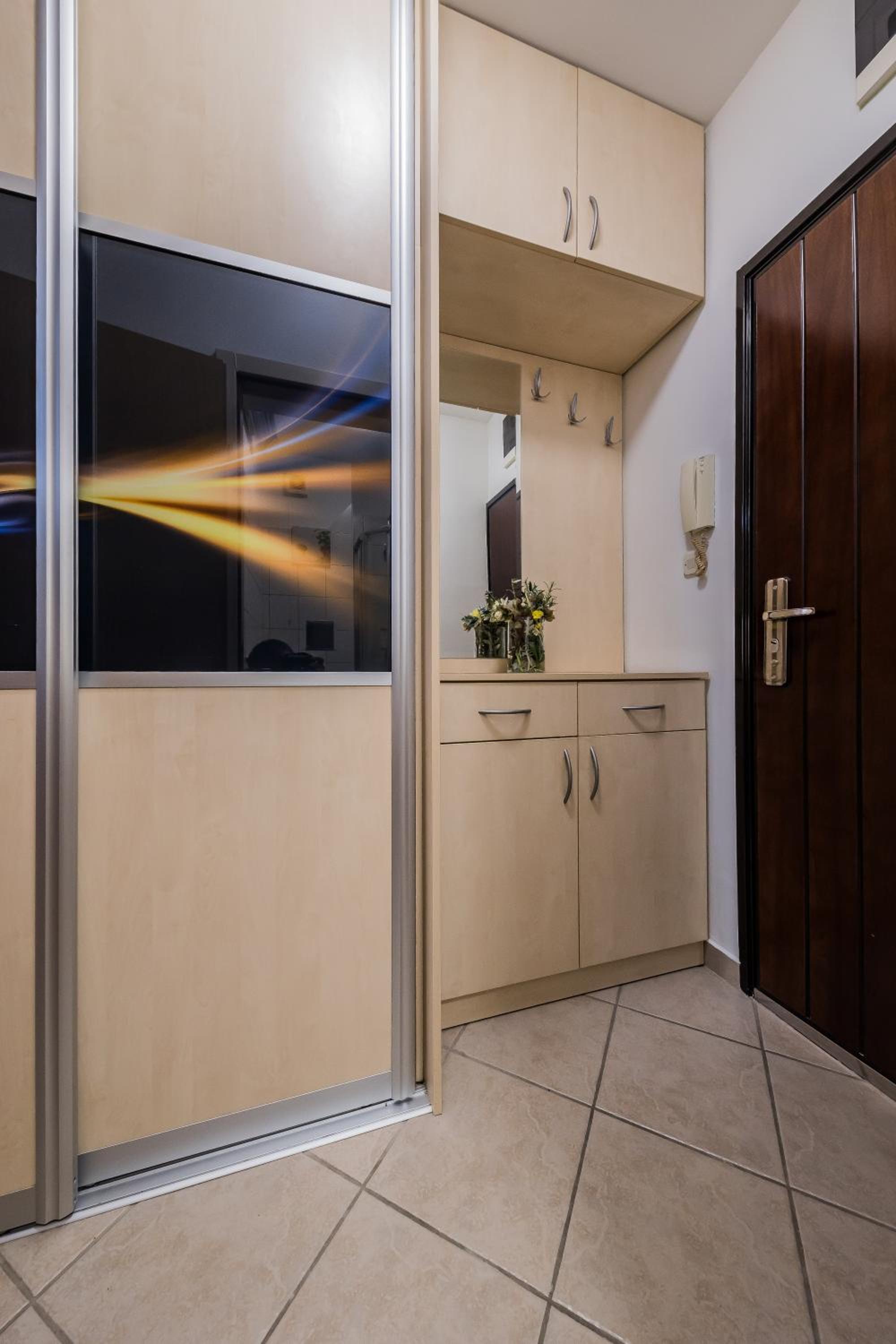 Paeninsula Studio Apartment