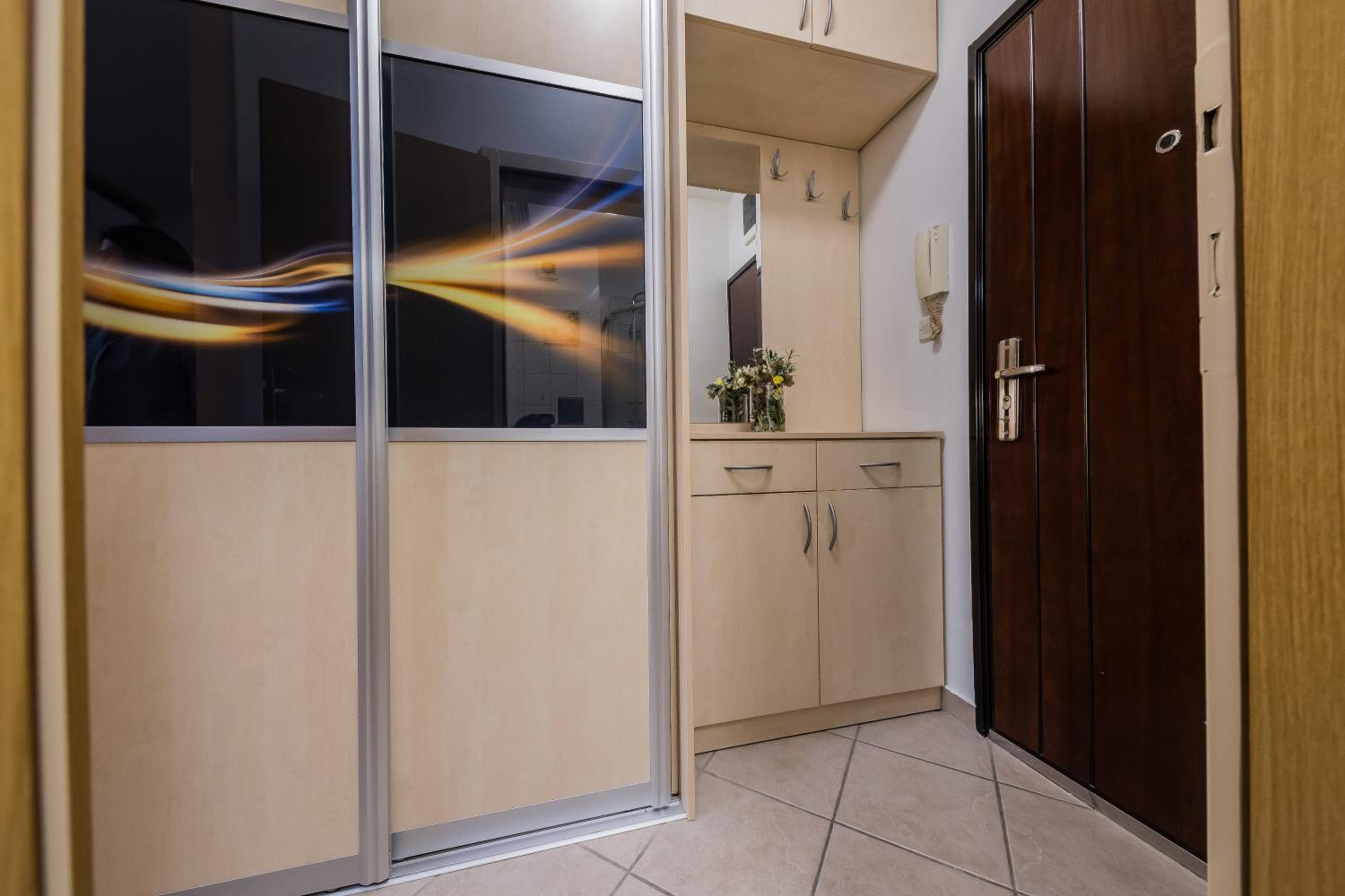 Paeninsula Studio Apartment