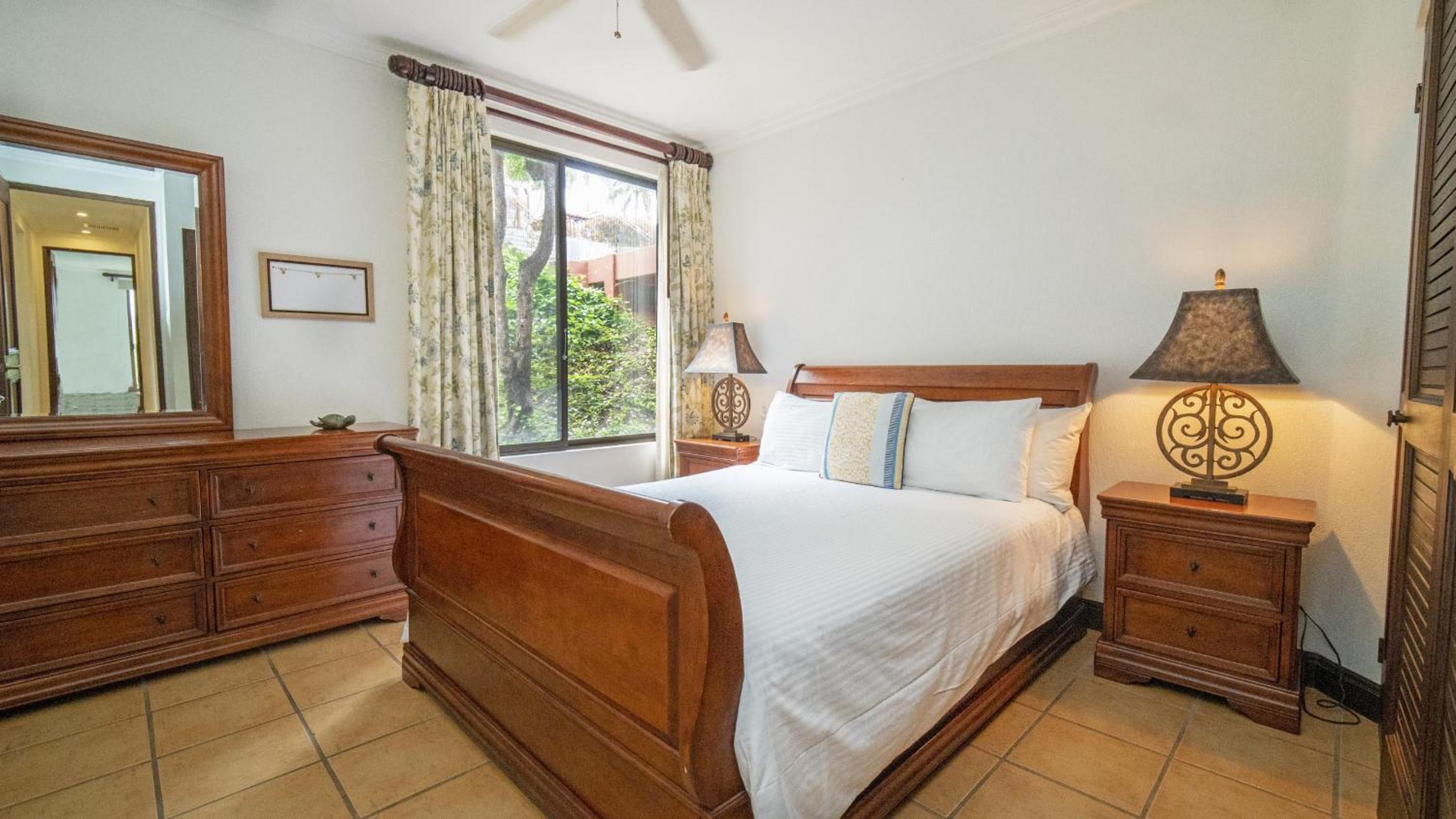 Spacious 4BR Condo with Partial Ocean View - Bougainvillea - Reserva Conchal