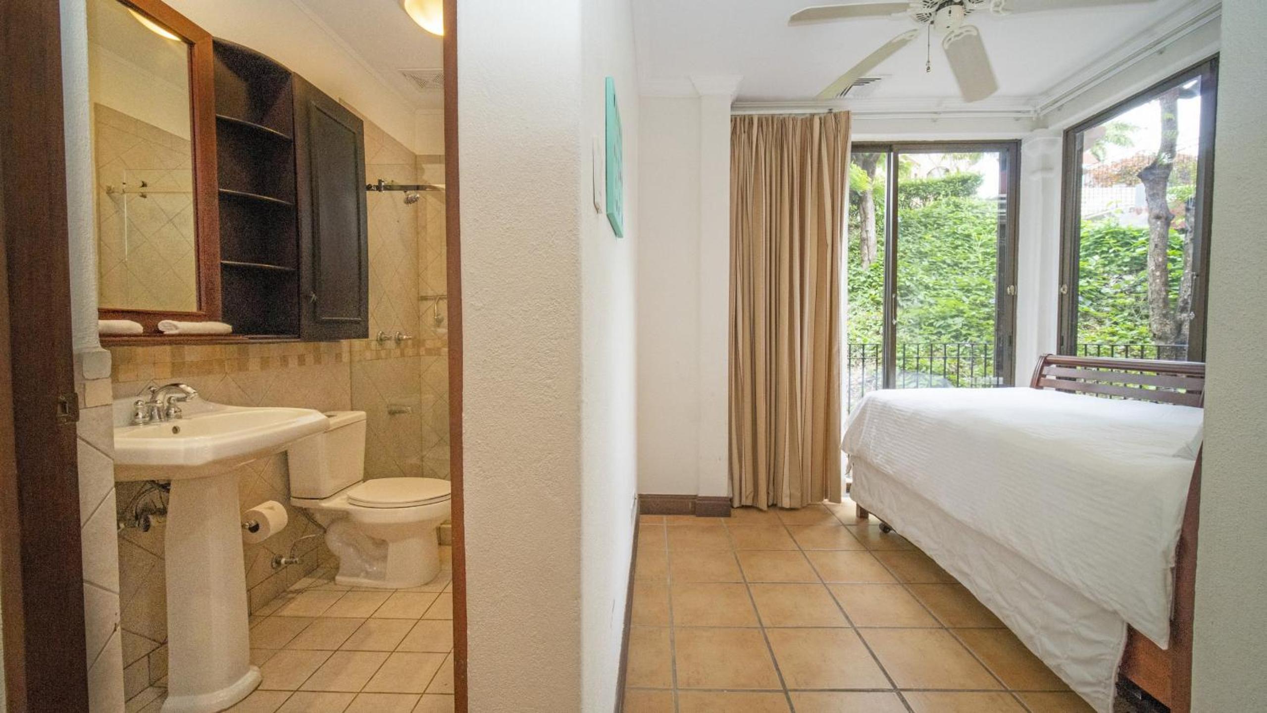 Spacious 4BR Condo with Partial Ocean View - Bougainvillea - Reserva Conchal