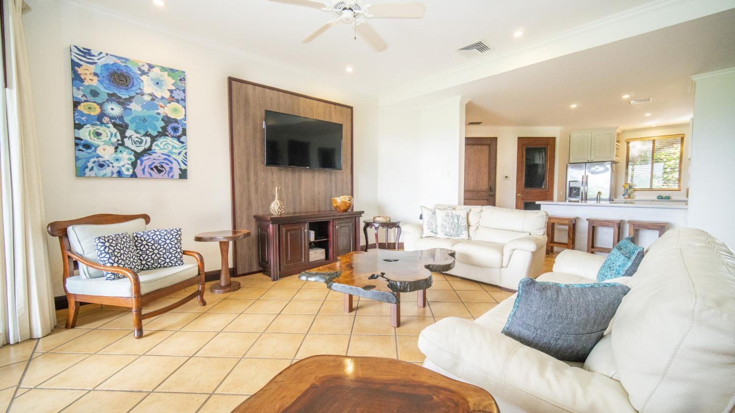 Spacious 4BR Condo with Partial Ocean View - Bougainvillea - Reserva Conchal