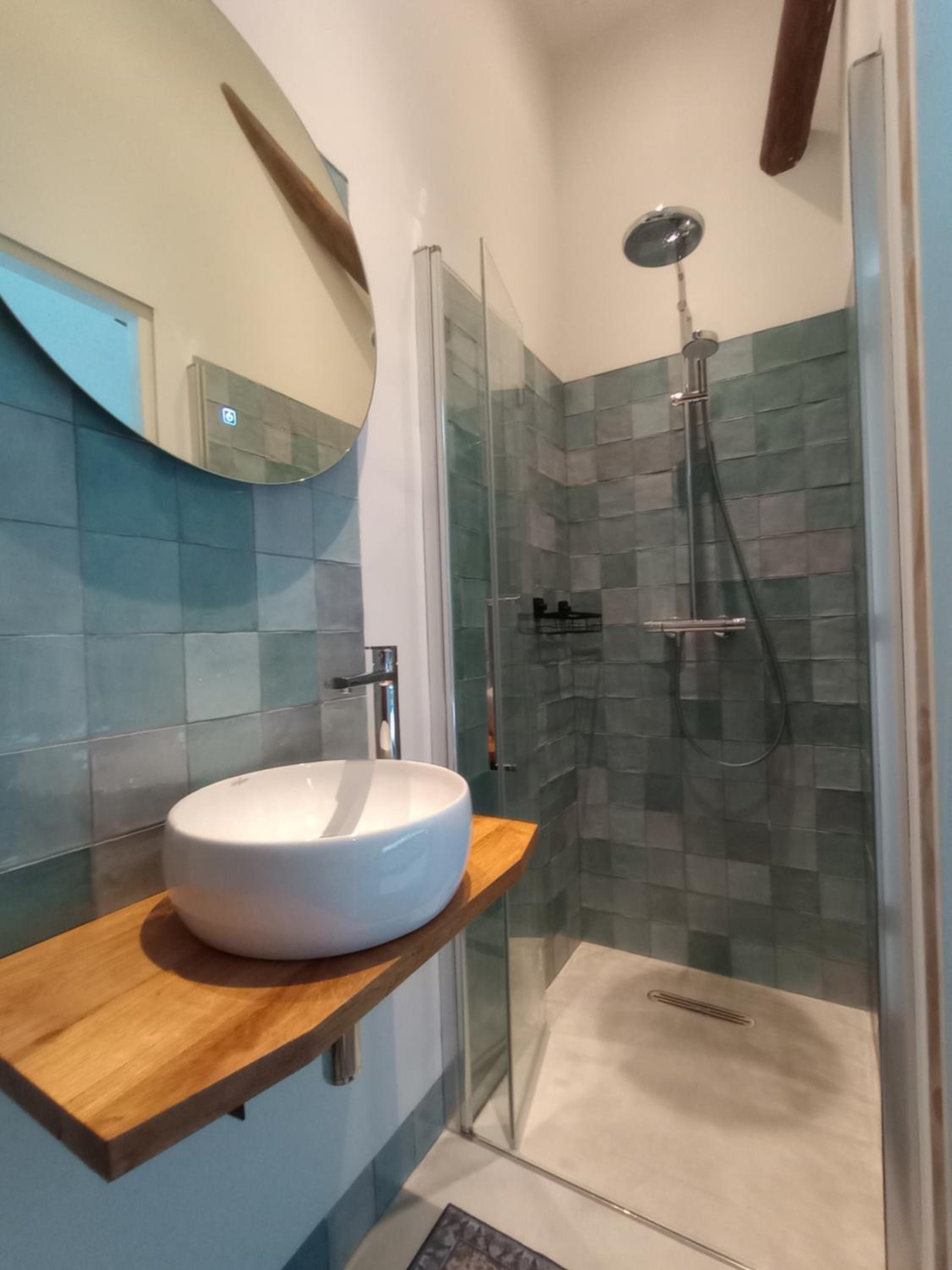 B&B Suyder Cogge view 3