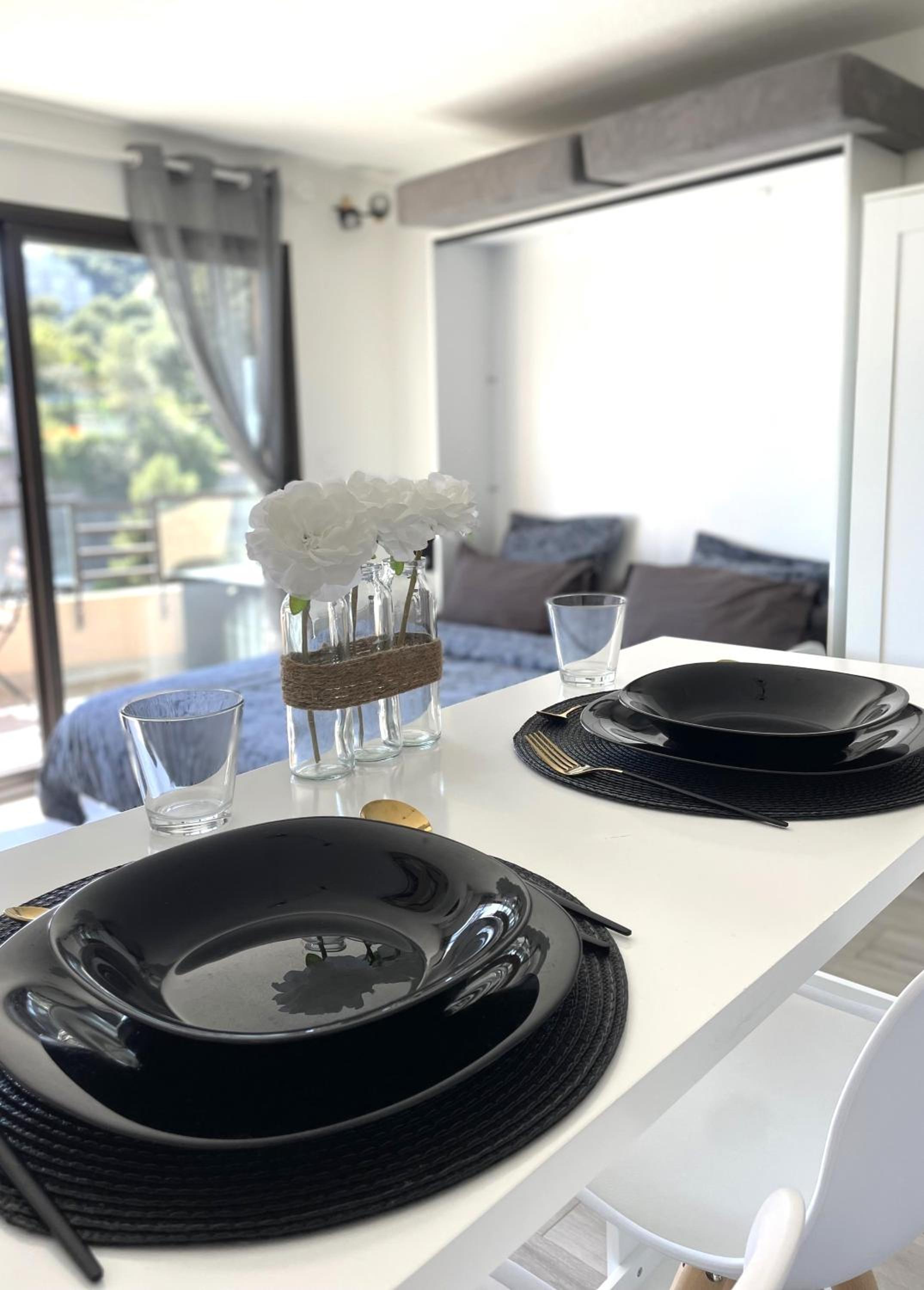 NEW Studio, Pool and Sea View • Close to Monaco view 5