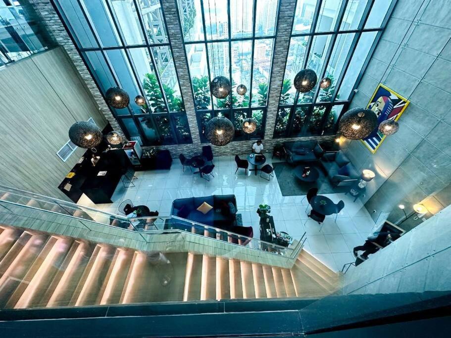 The Colony KLCC view by NZV