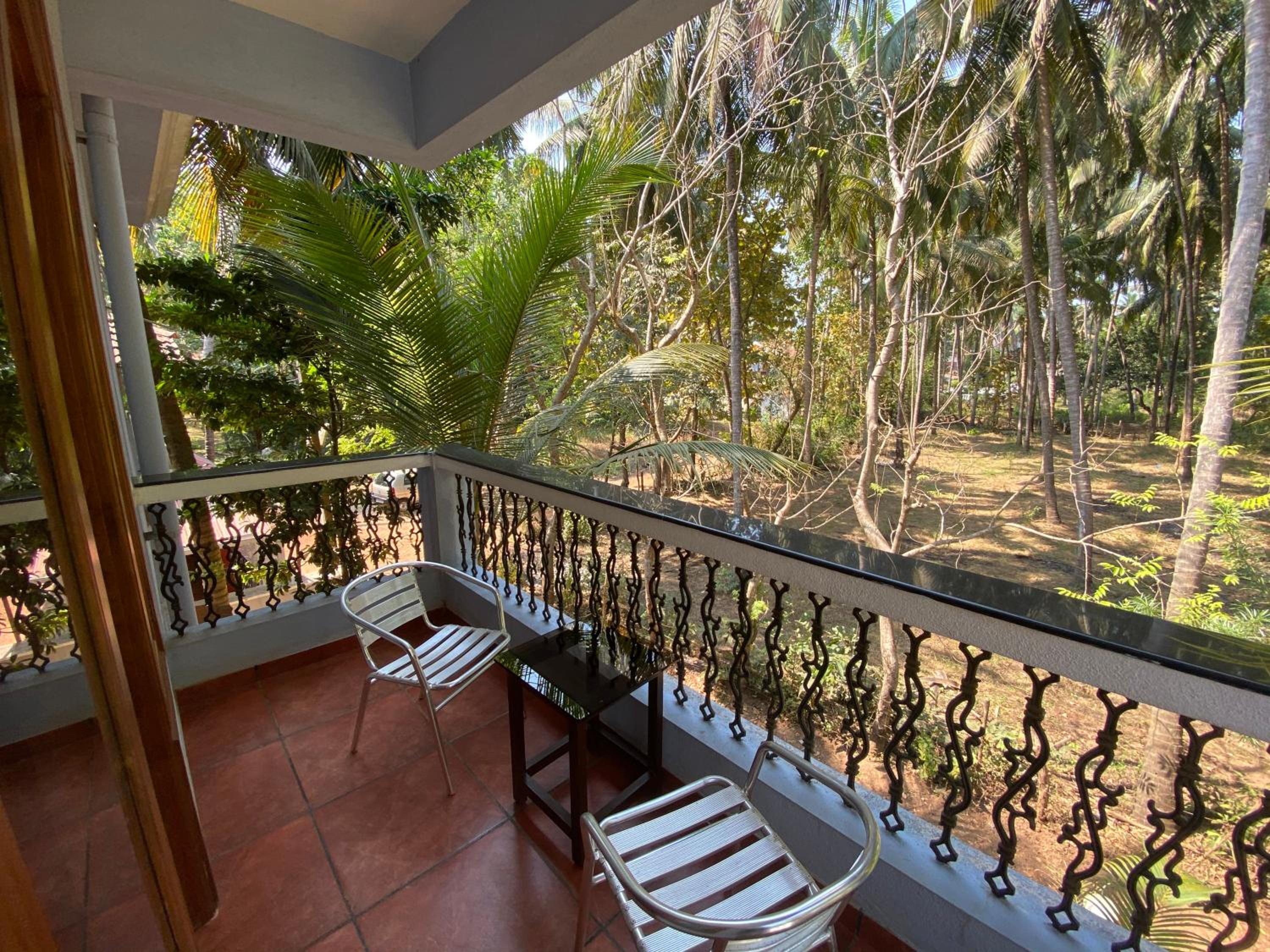 Franria Villa Guest House view 4