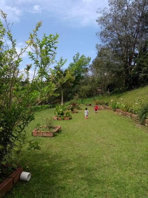 Casa de Campo vía El Peñol Guatapé