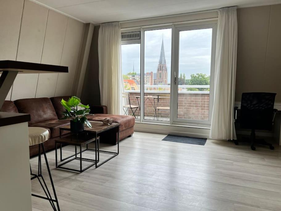 New modern apartment (55m2) in the city center view 3