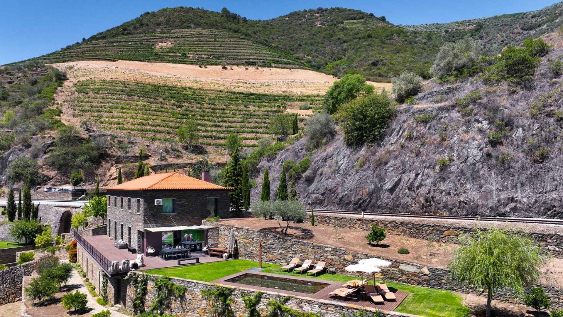 Quinta de Merouço - Villa do Rolapipas view 3