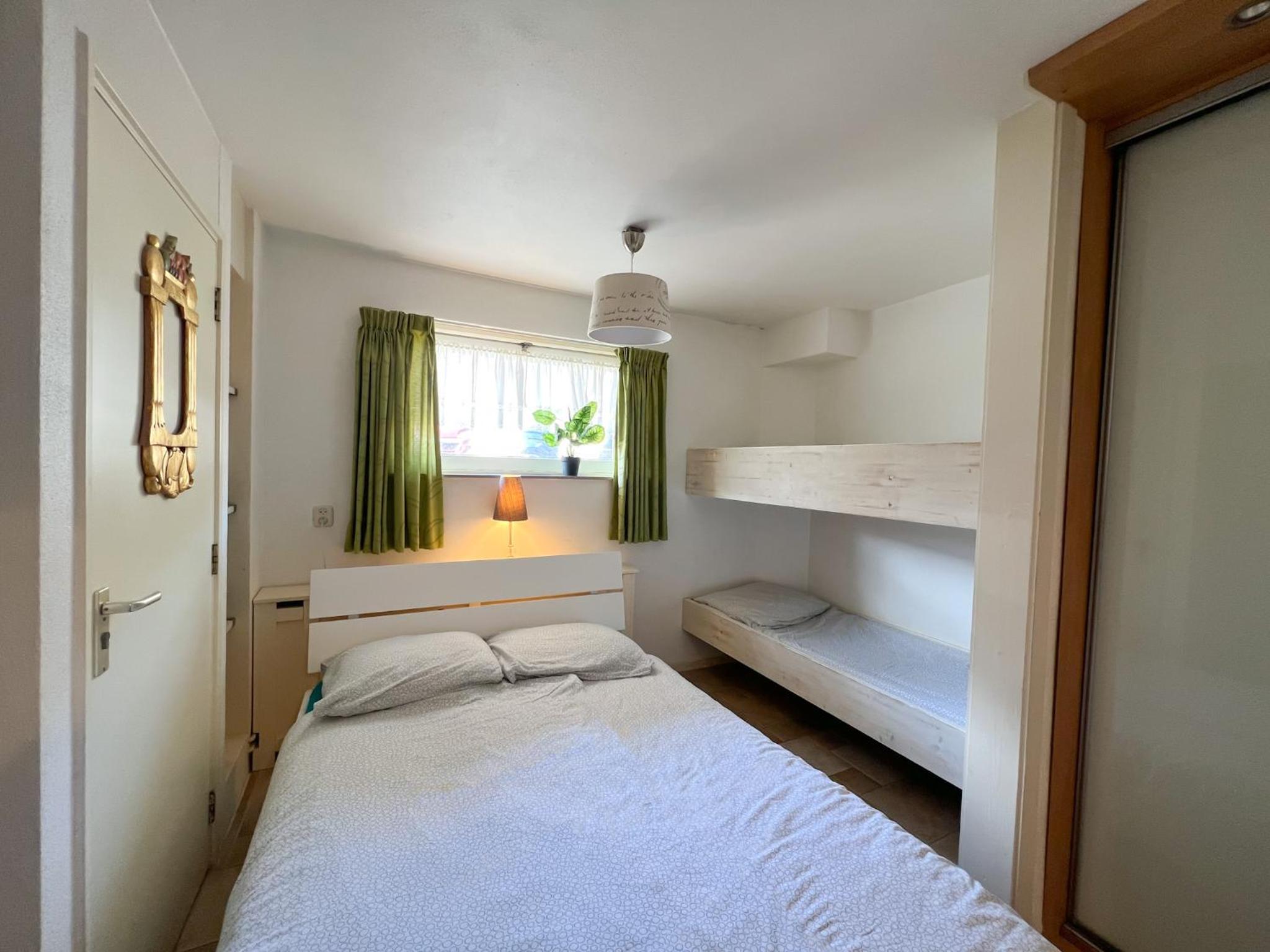Gelijkvloers Vakantieappartement 150m van Strand Egmond aan Zee