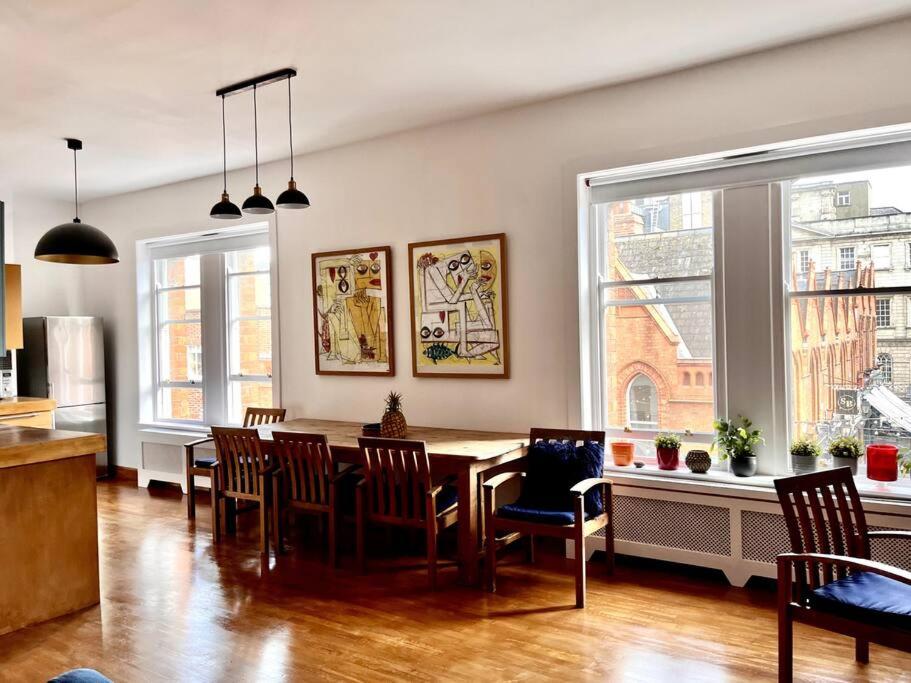 Charming City Townhouse