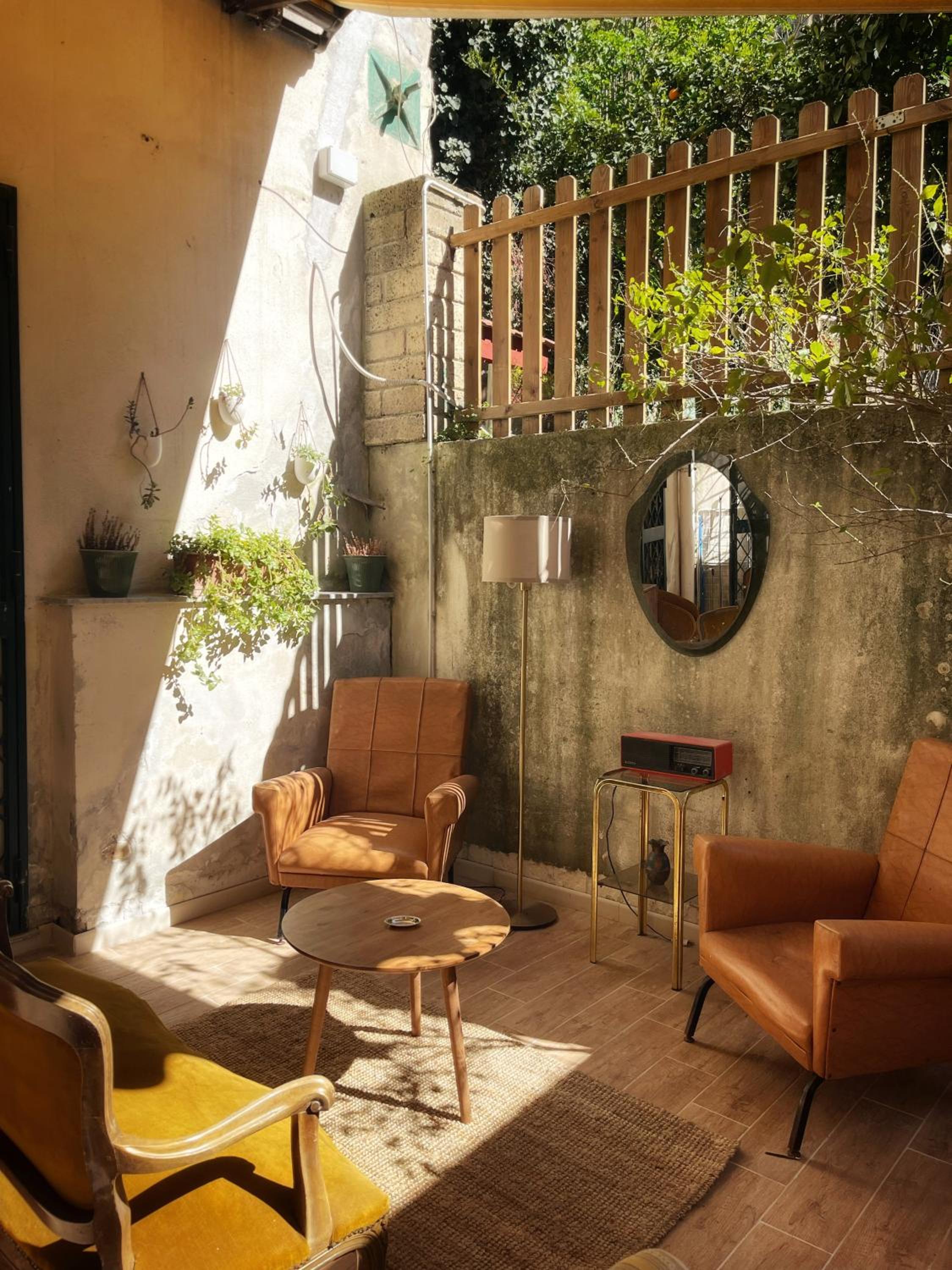 lounge