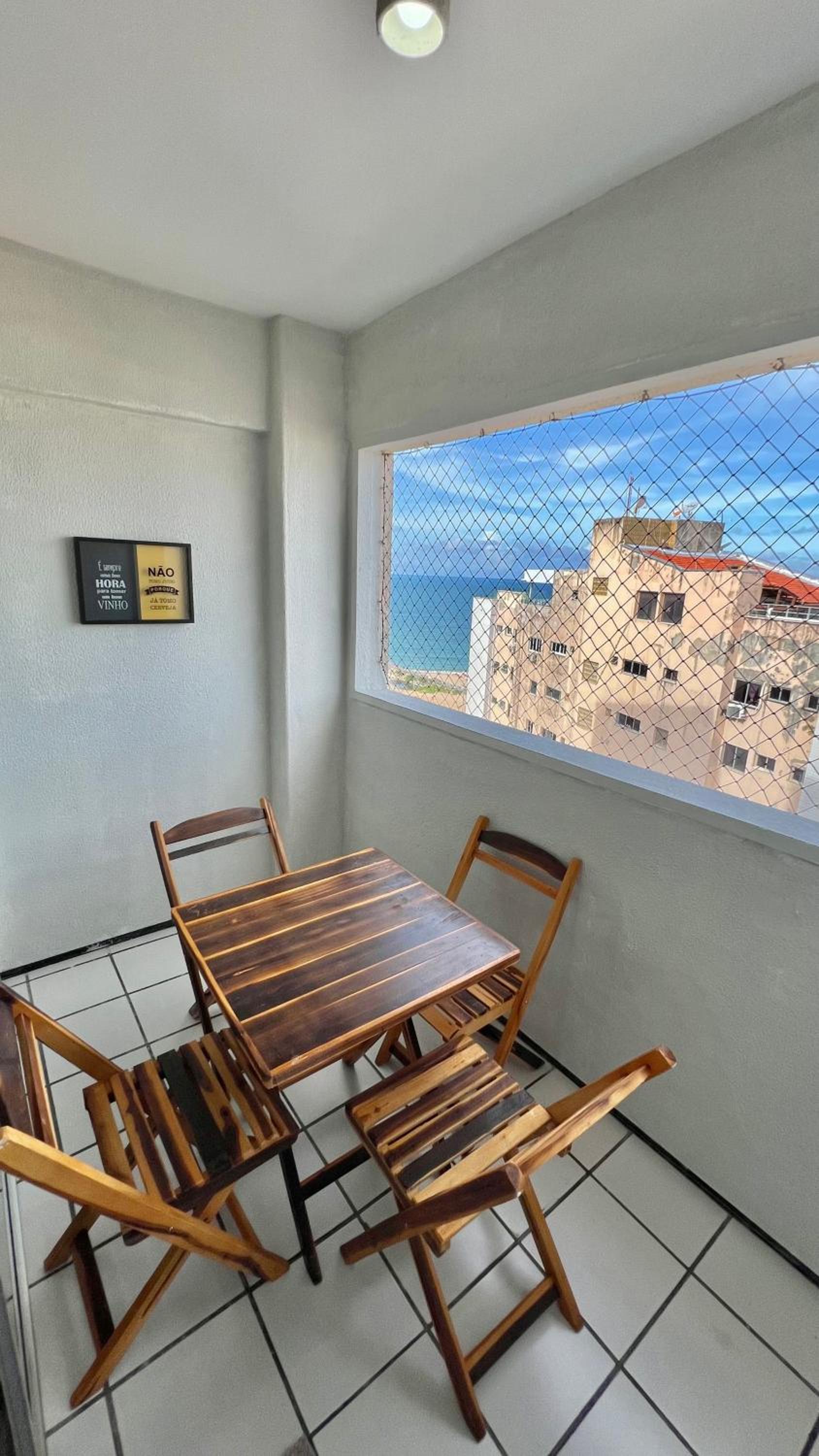 Apartamento Praia de Iracema com vista mar