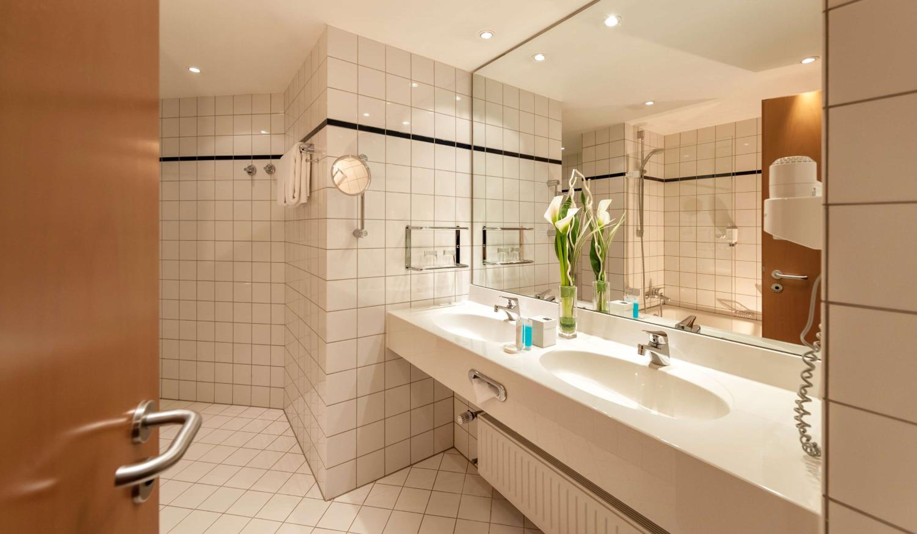 Neuss Vacations - Dorint Kongresshotel Dusseldorf/Neuss - Property Image 12