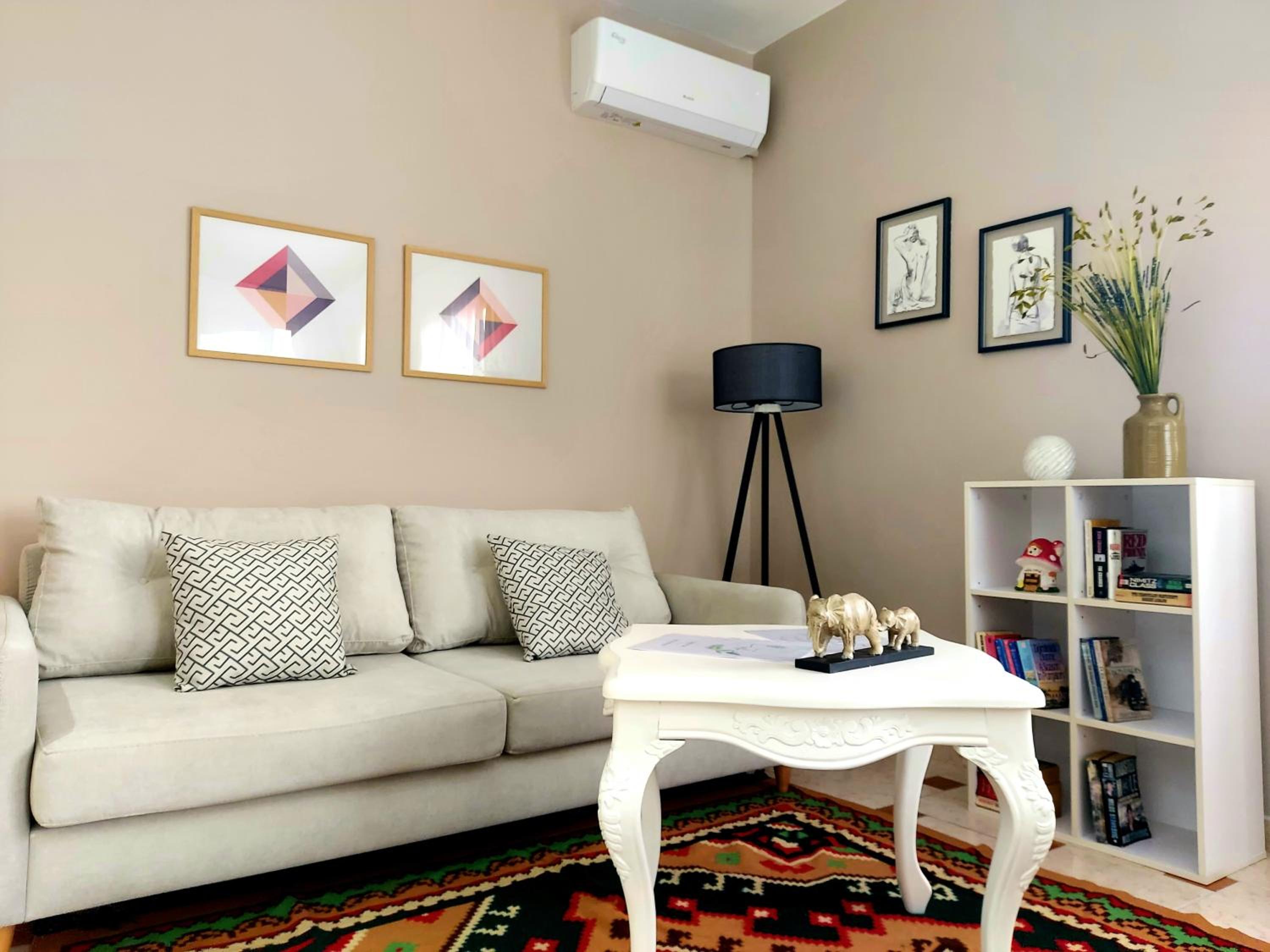 Cozy retreat in the heart of Bllok