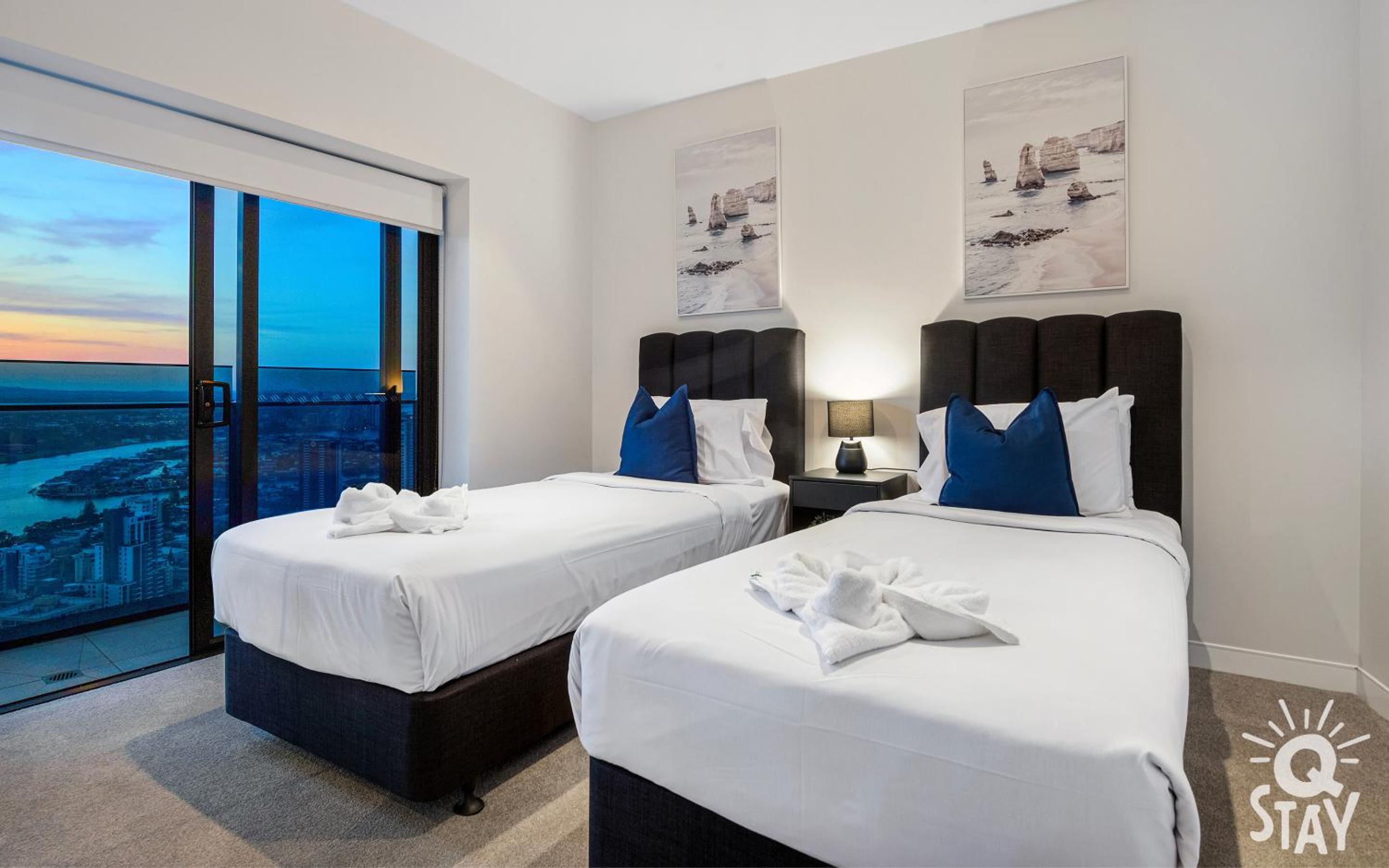 2 & 3 Bedroom OCEAN VIEW Apartments at Soul Surfers Paradise - Q Stay