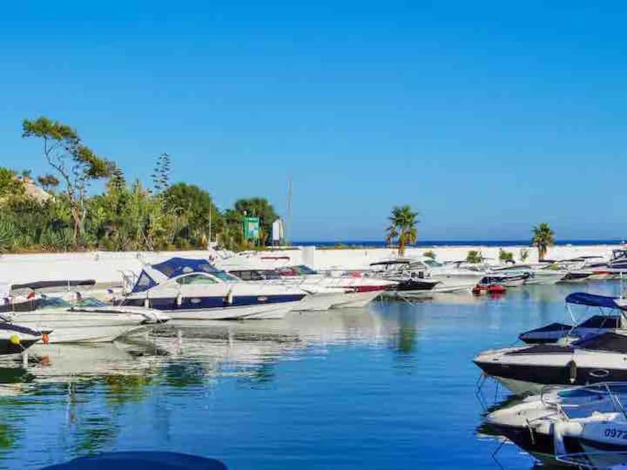 Cabopino Beach & Marina Apartment