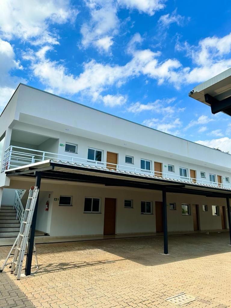 KITNET 1001 Apart Hotel