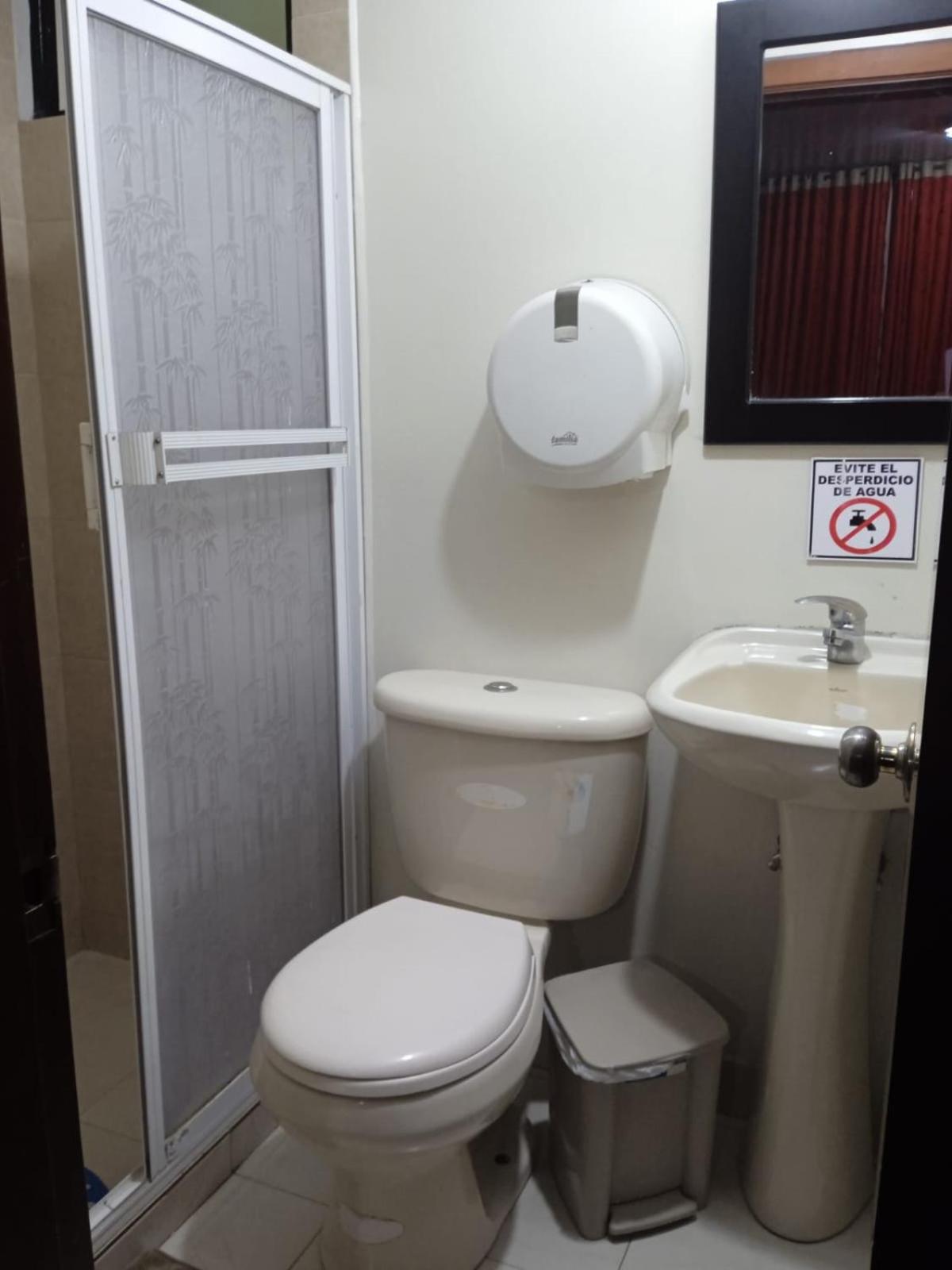 HOSTAL CRIDMY