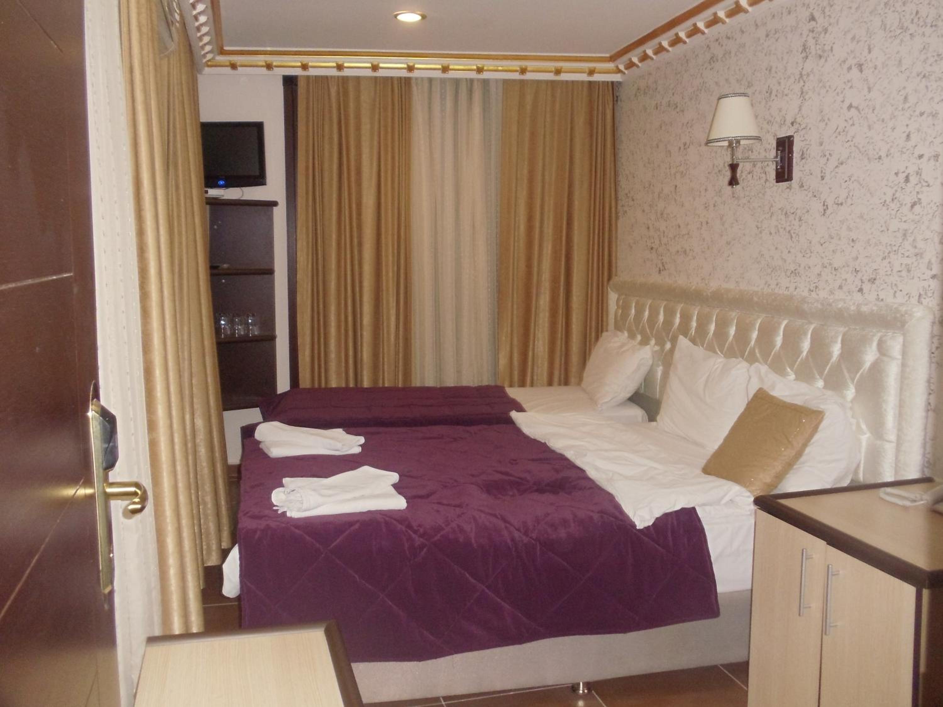 Ares Hotel - Image 62