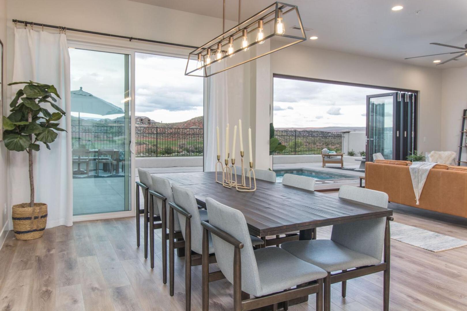 Closest 8 Bedroom To Zion-Private Pool and Hot Tub! 2272 view 3