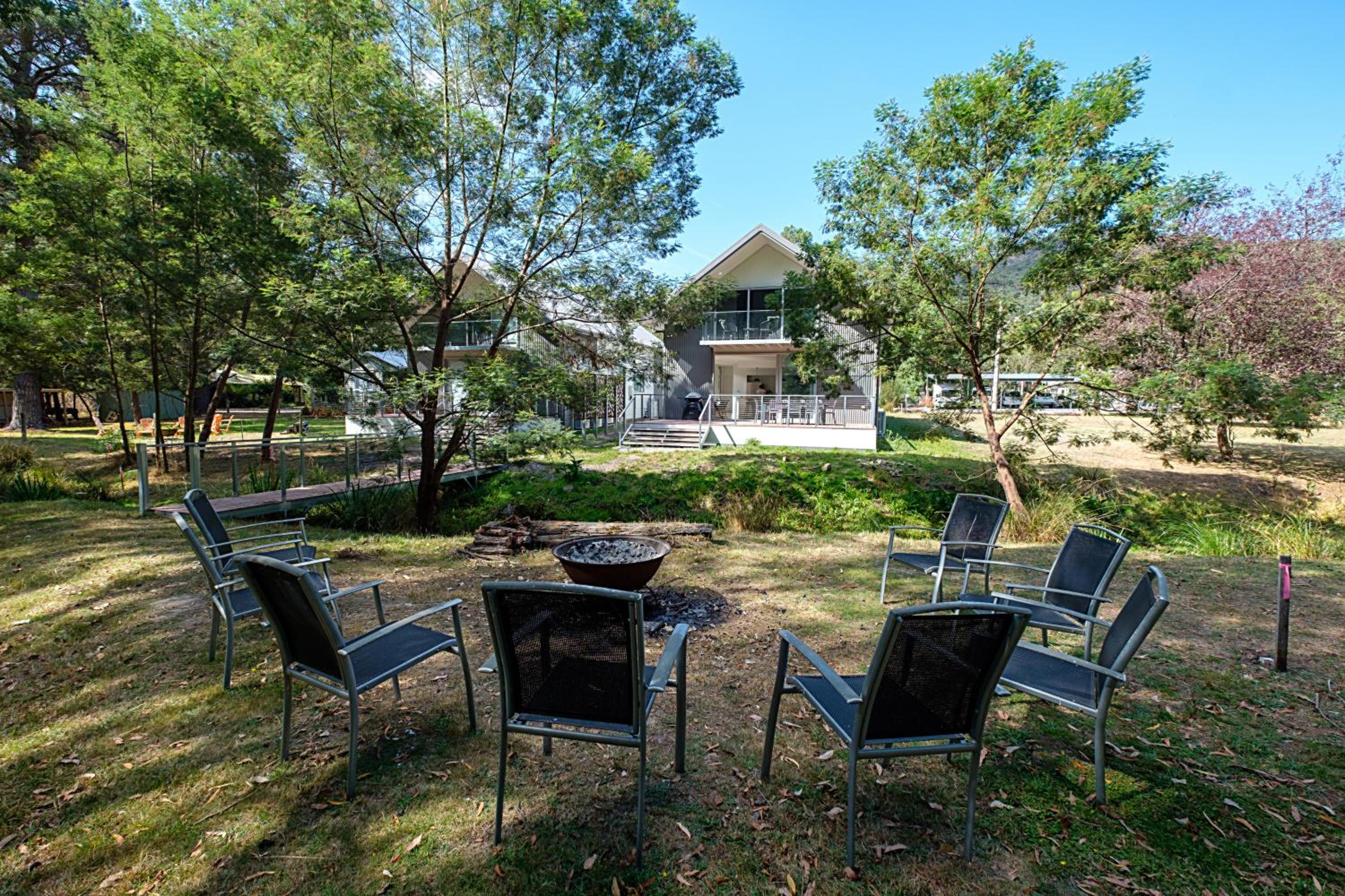 Serenity HG4A 4Br 3&half Ba with Absolute National Park Frontage