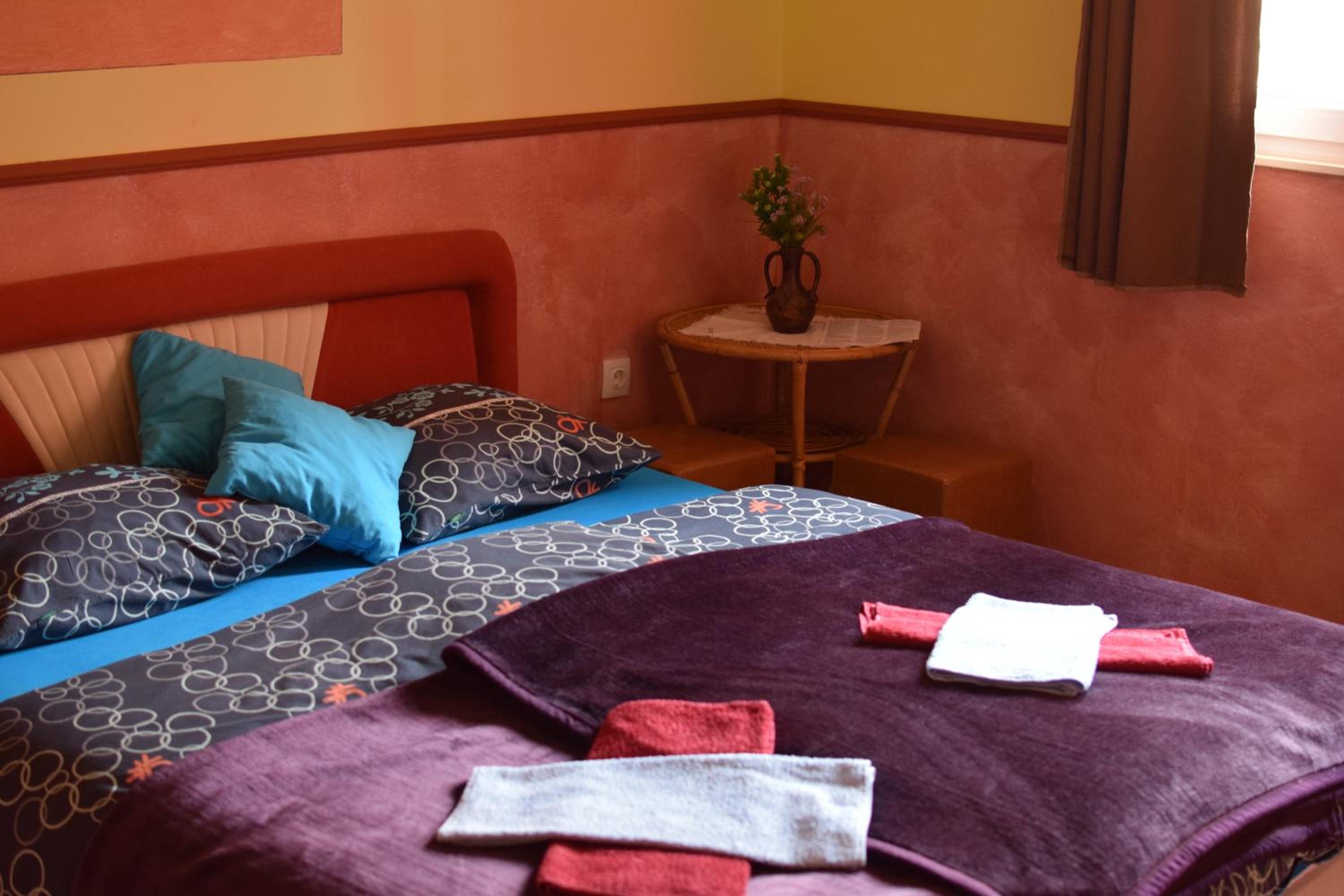 Apartment&Rooms 
