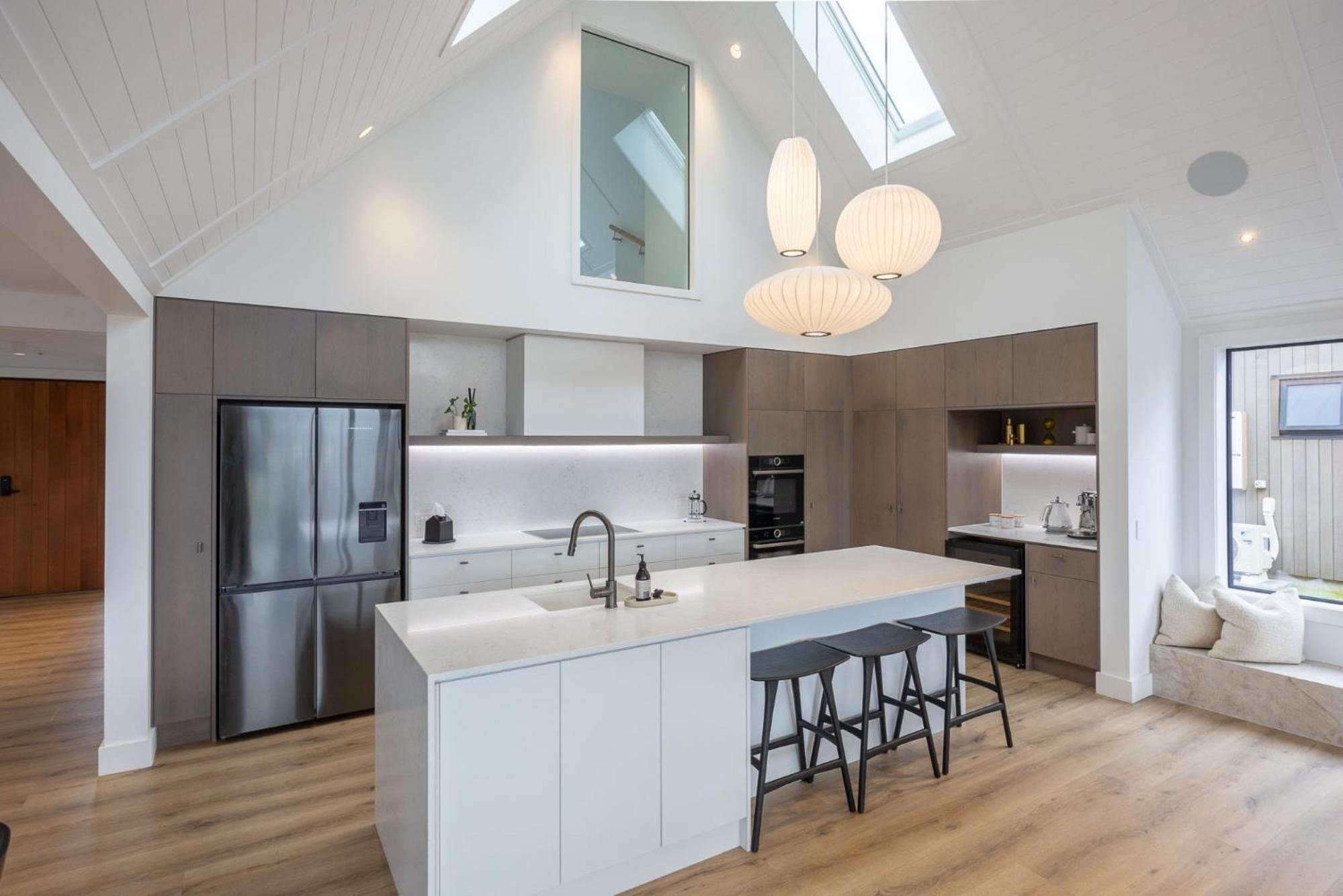 Marjon Peak Retreat | Spa, Pool & Mountain Views